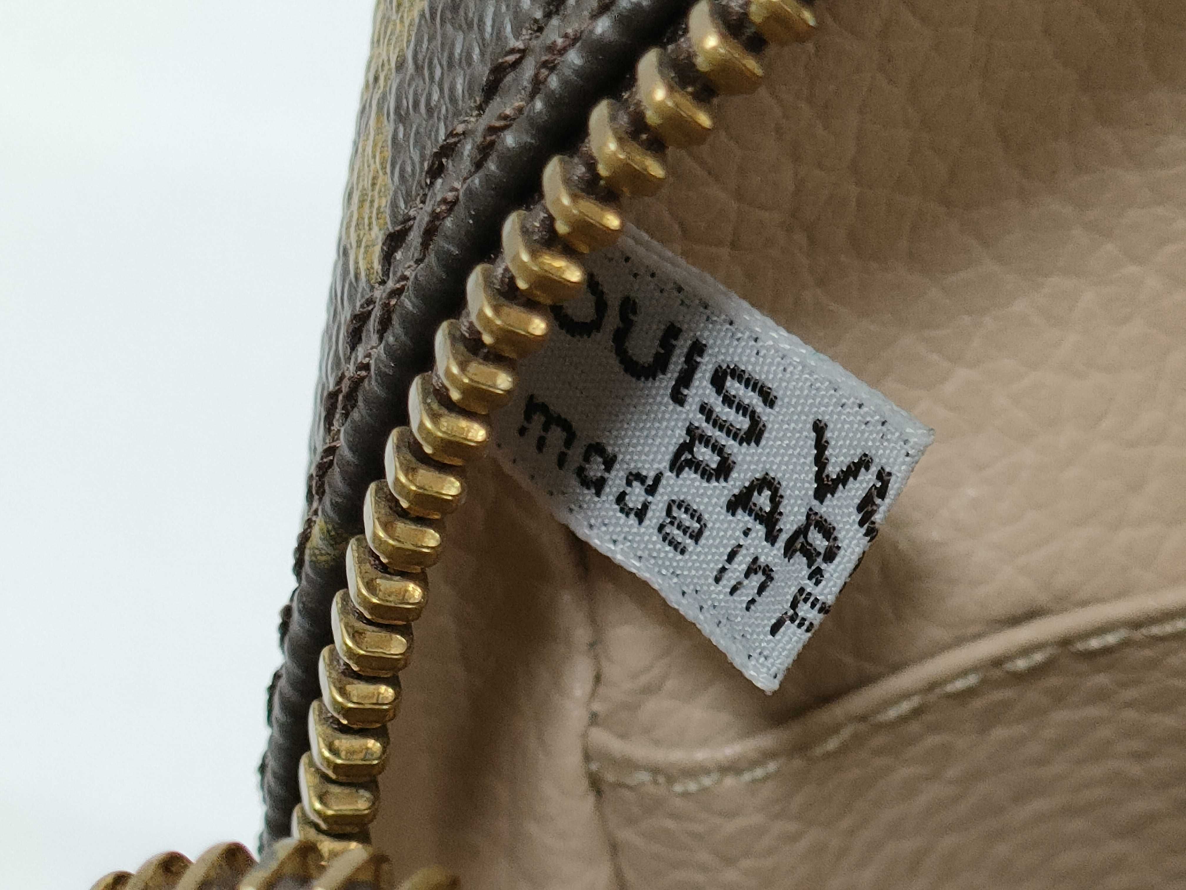 Monogram Louis Vuitton Monogram Trousses Toilette 18 Pouch — view 10