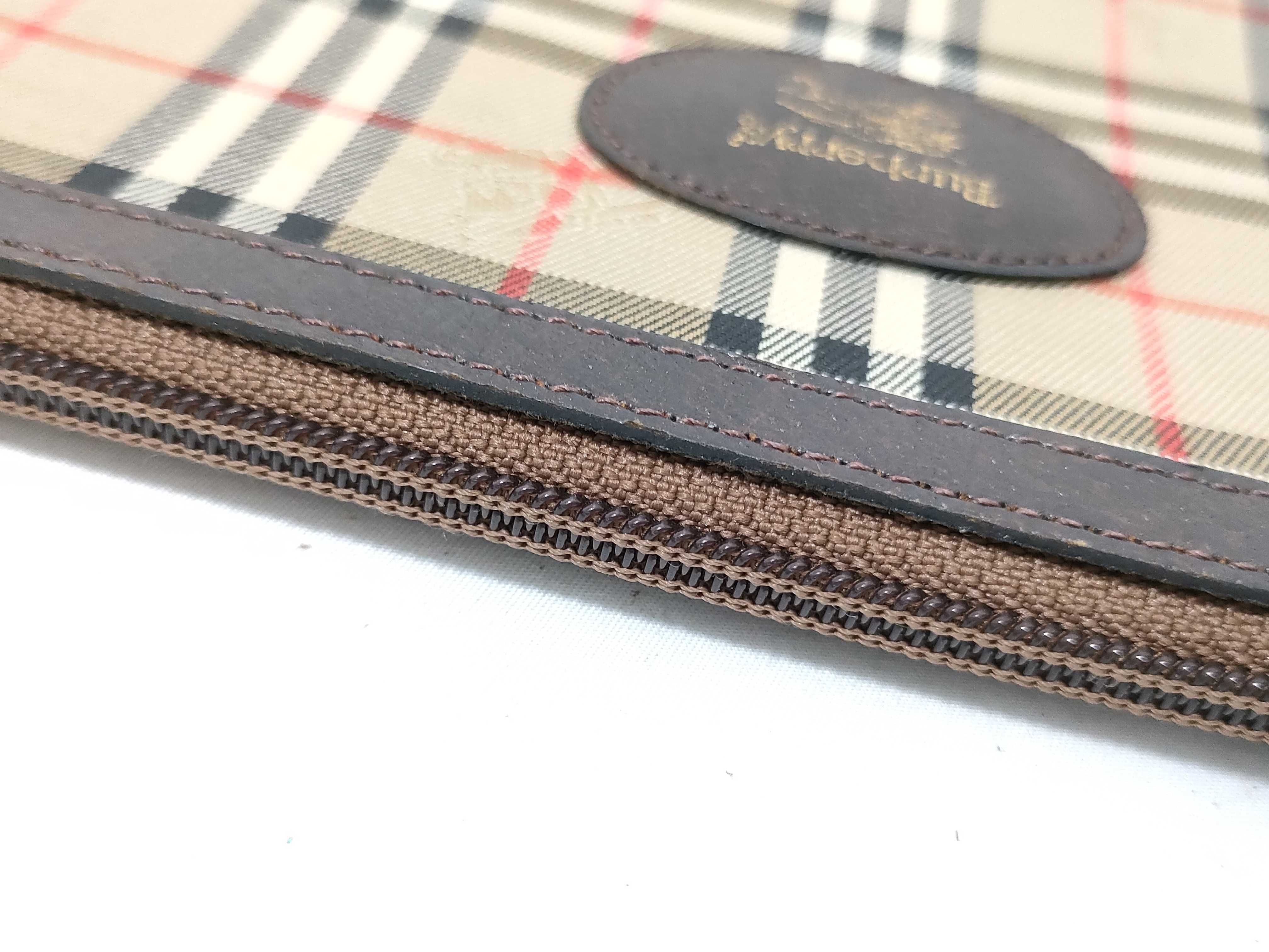 Pouch — view 3