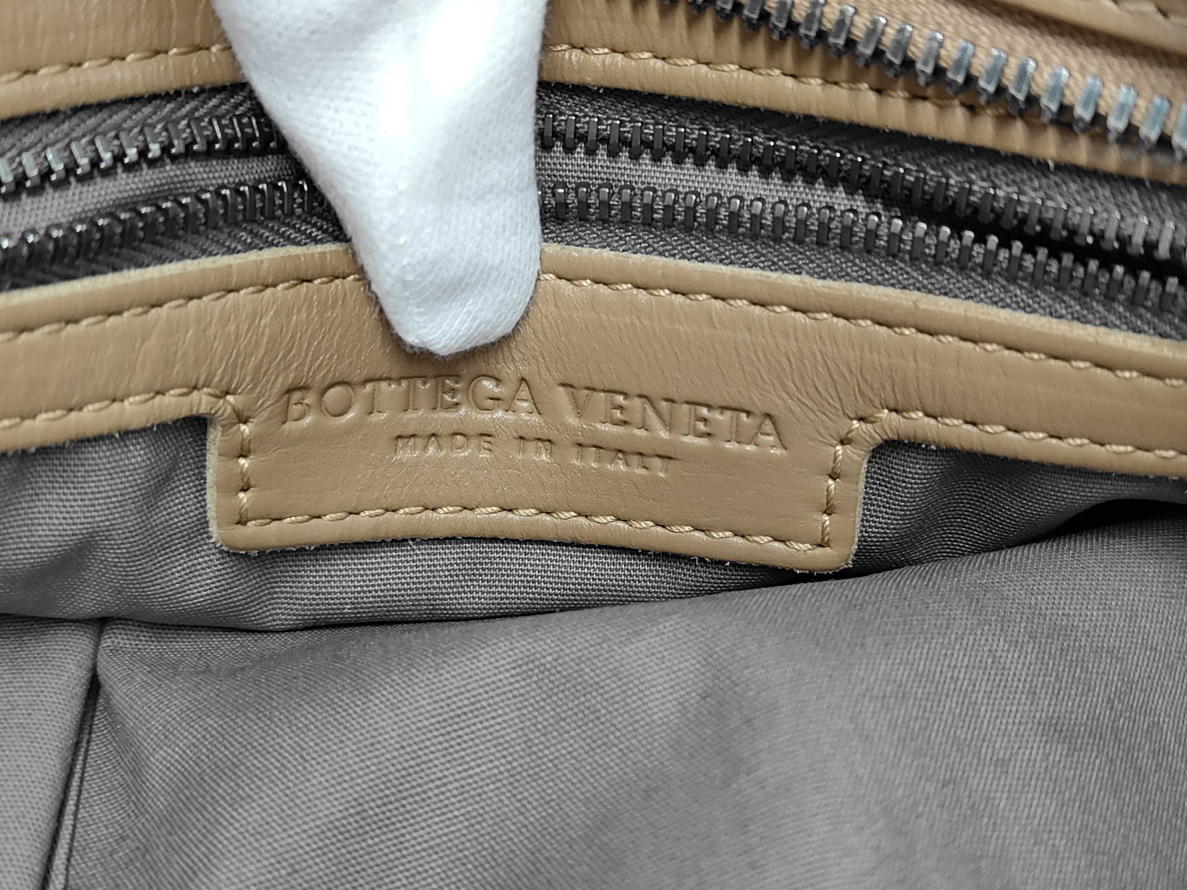 One-Shoulder Bag — view 9