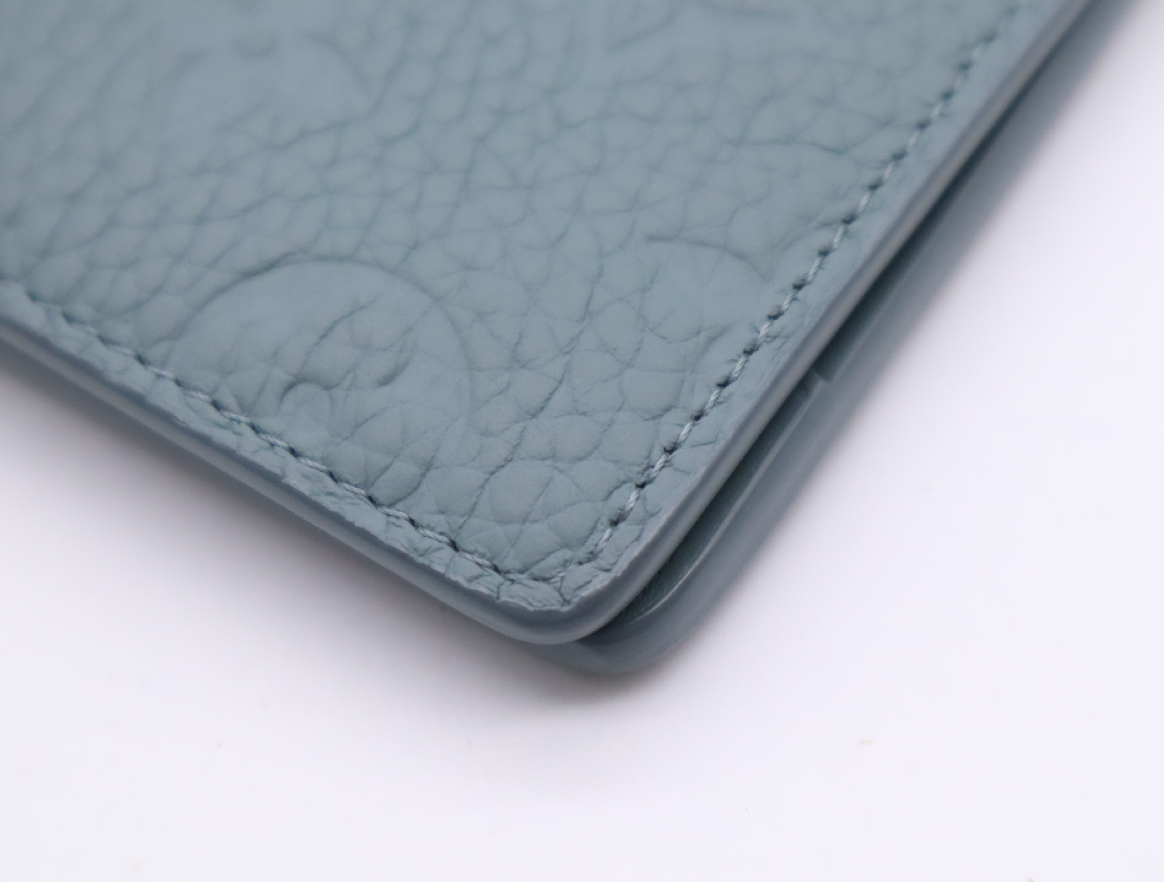 M14252 Taurillon Portefeuille Multiple Reversestone Compact Wallet Vert (with dust bag) — view 7