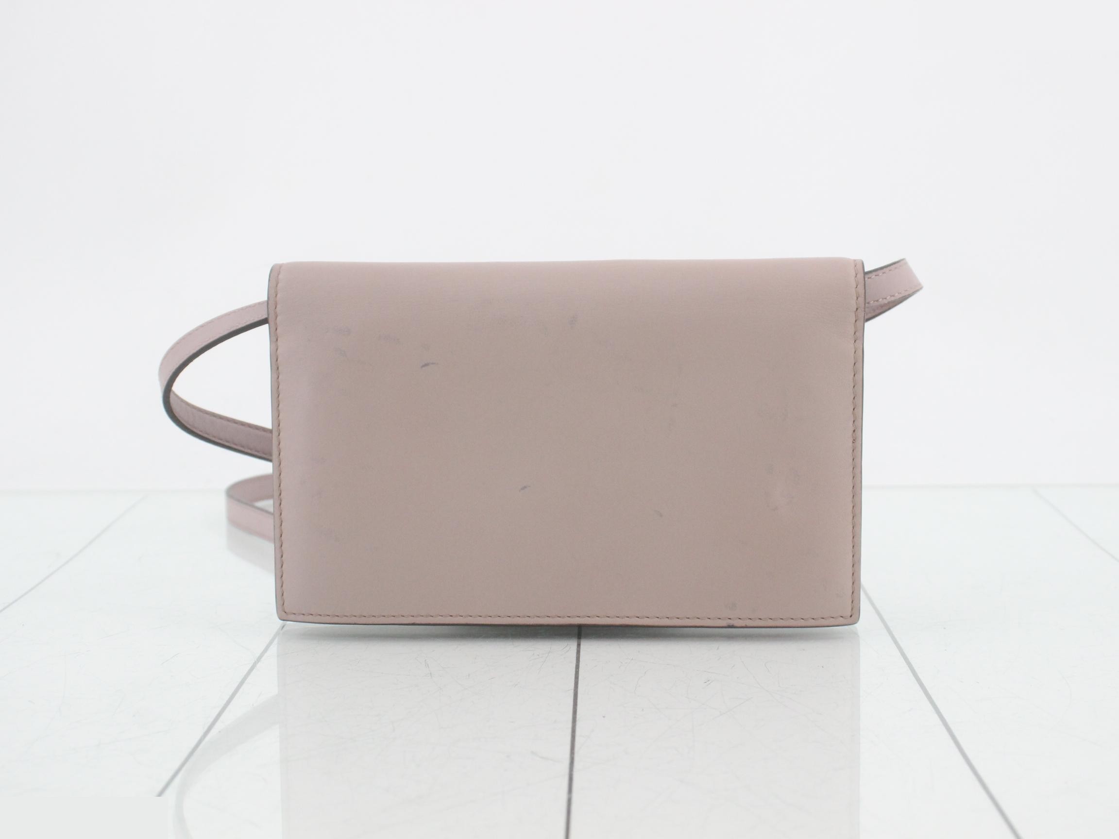 Interlocking G Shoulder Wallet — view 2