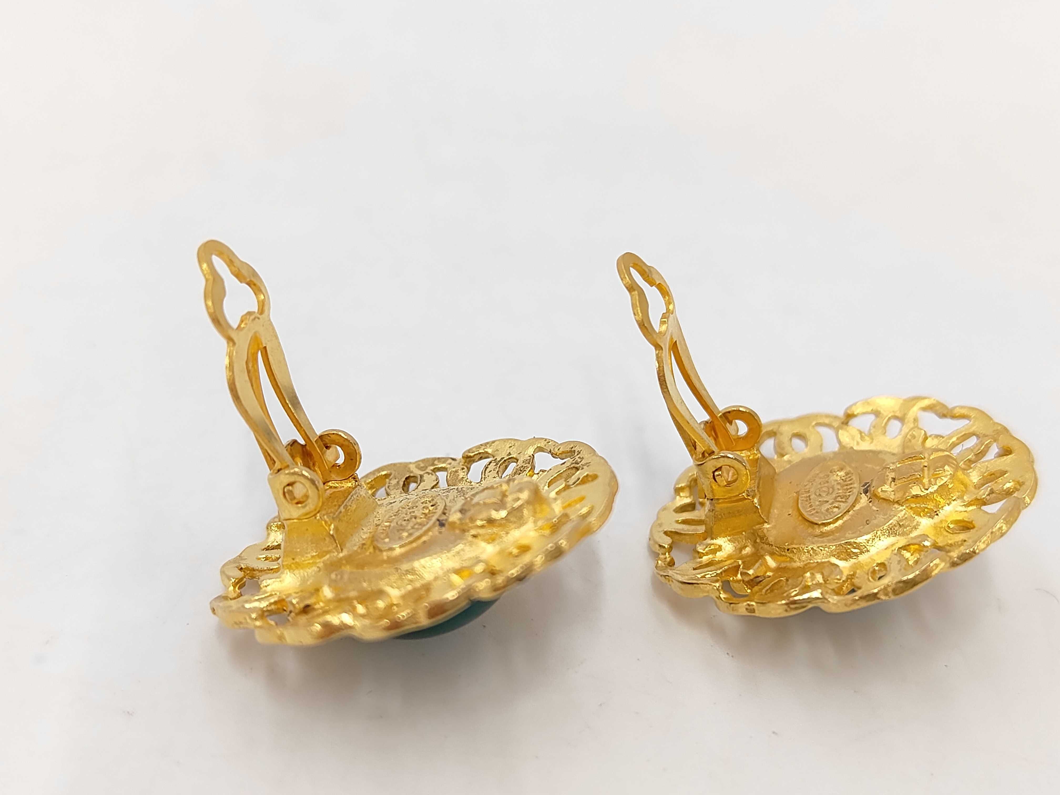earrings — view 4