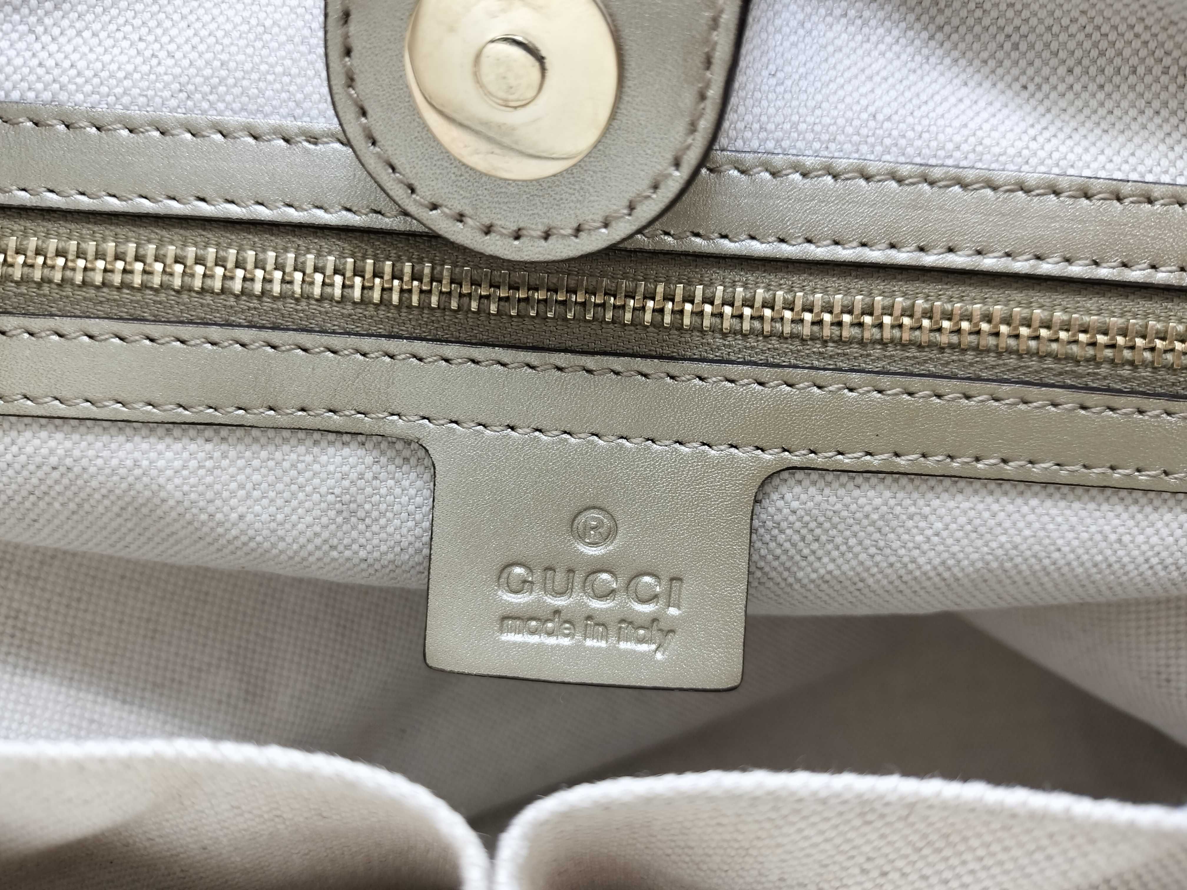GG Canvas Gucci GG Pattern Handbag Tote Bag — view 14