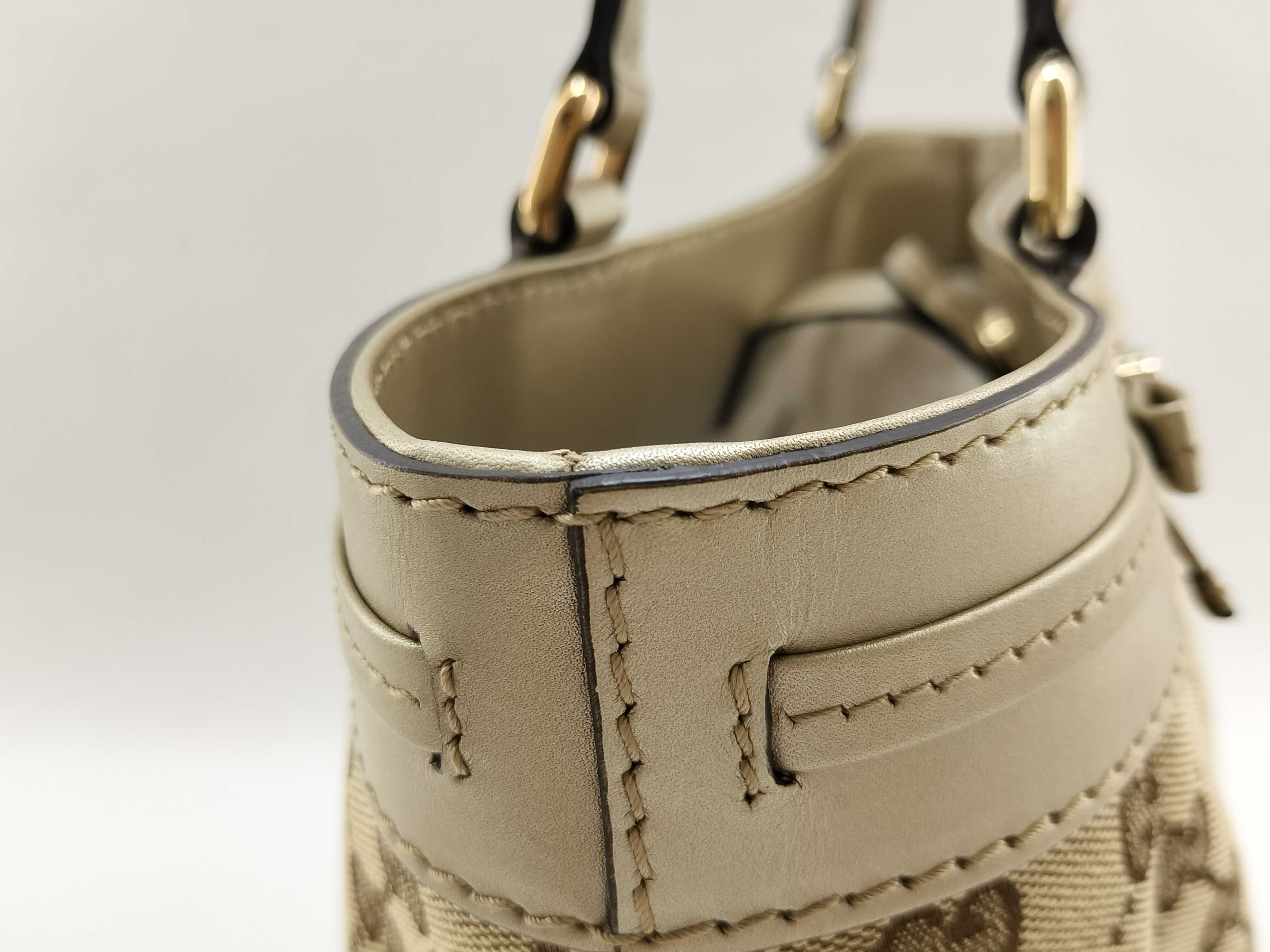 GG Canvas Gucci GG Pattern Handbag Tote Bag — view 4