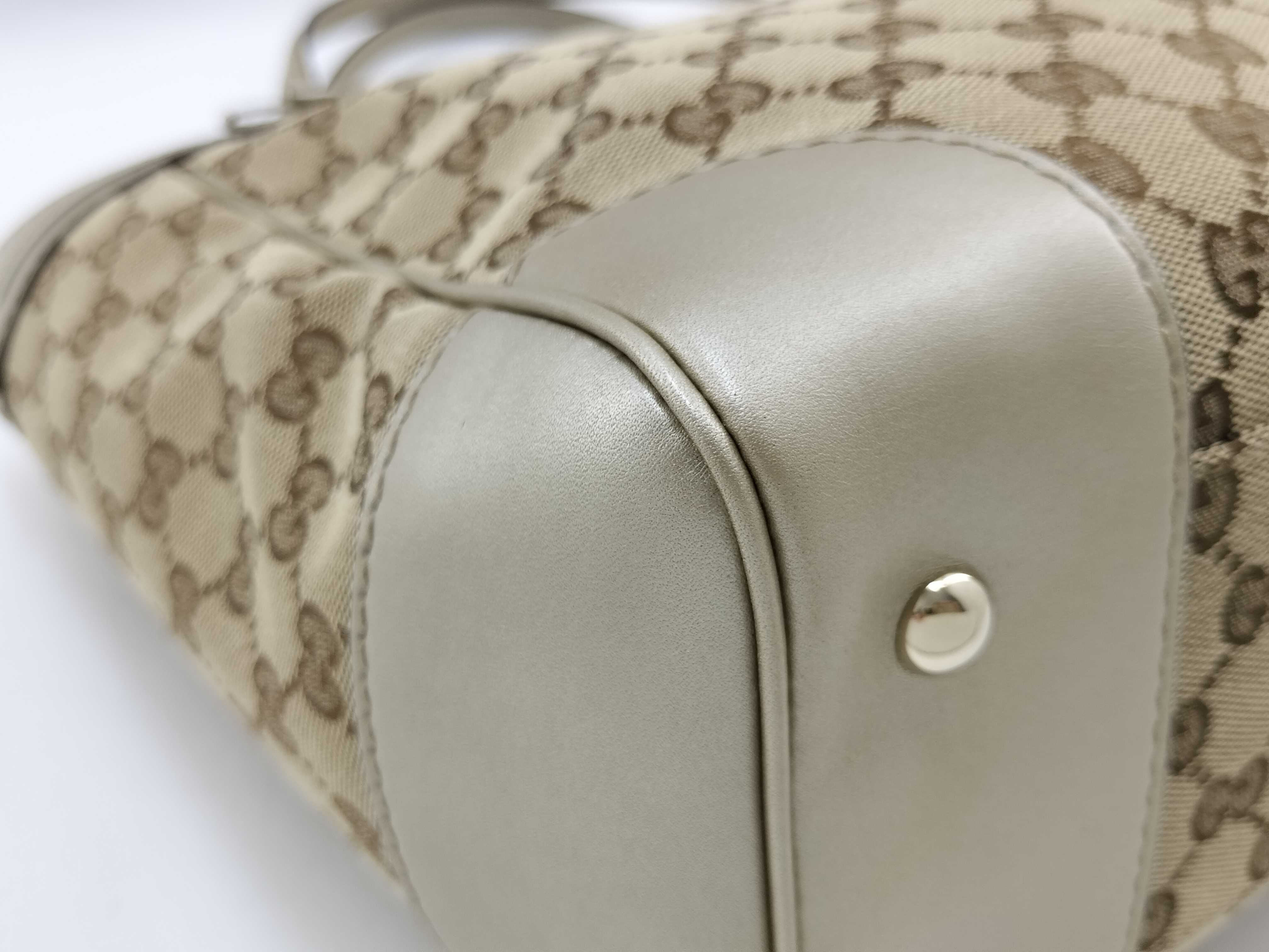 GG Canvas Gucci GG Pattern Handbag Tote Bag — view 8