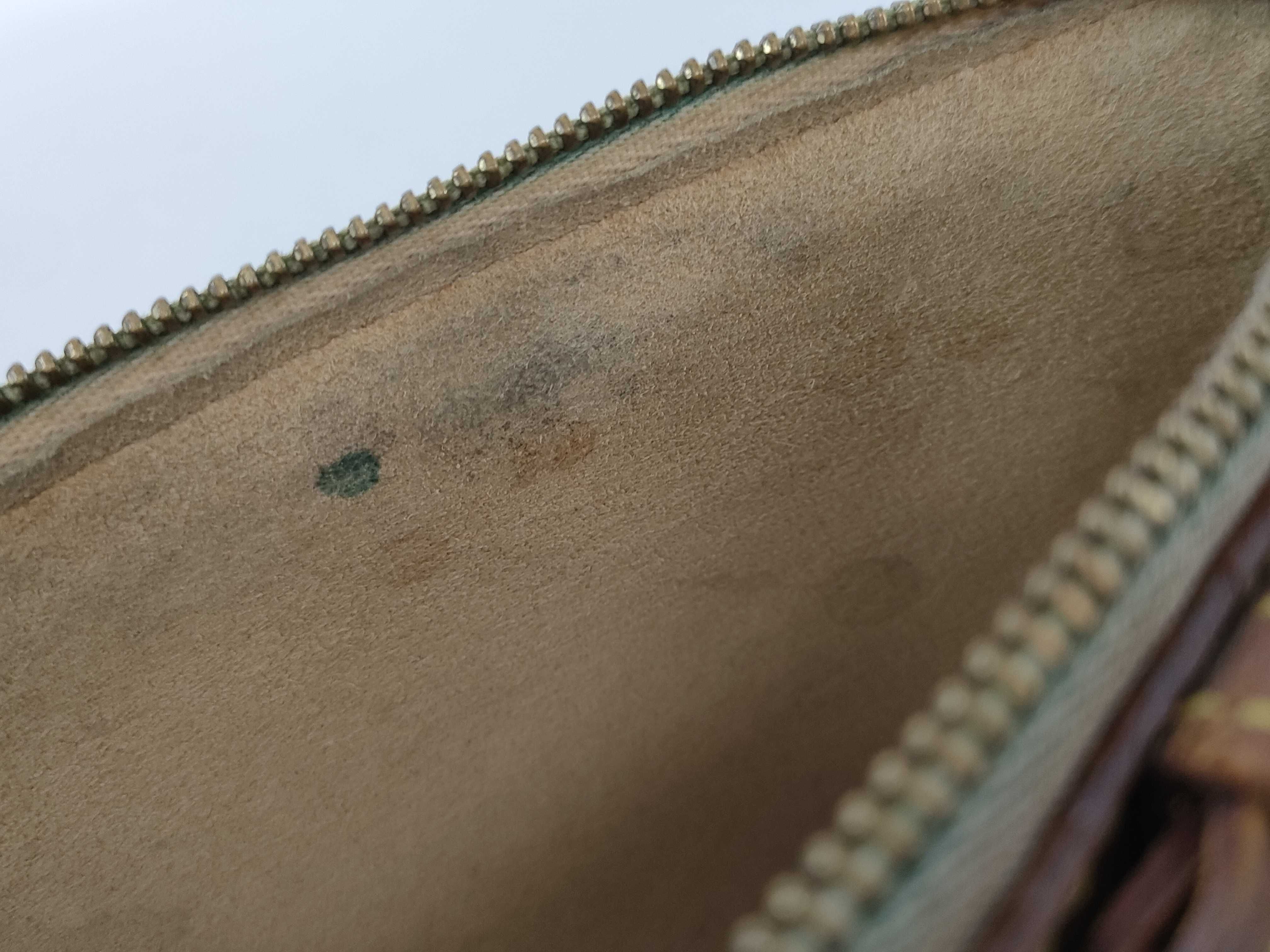 Monogram LV Monogram Cherry Blossom Pochette Accessoires M92006 AR0033 Pouch — view 11