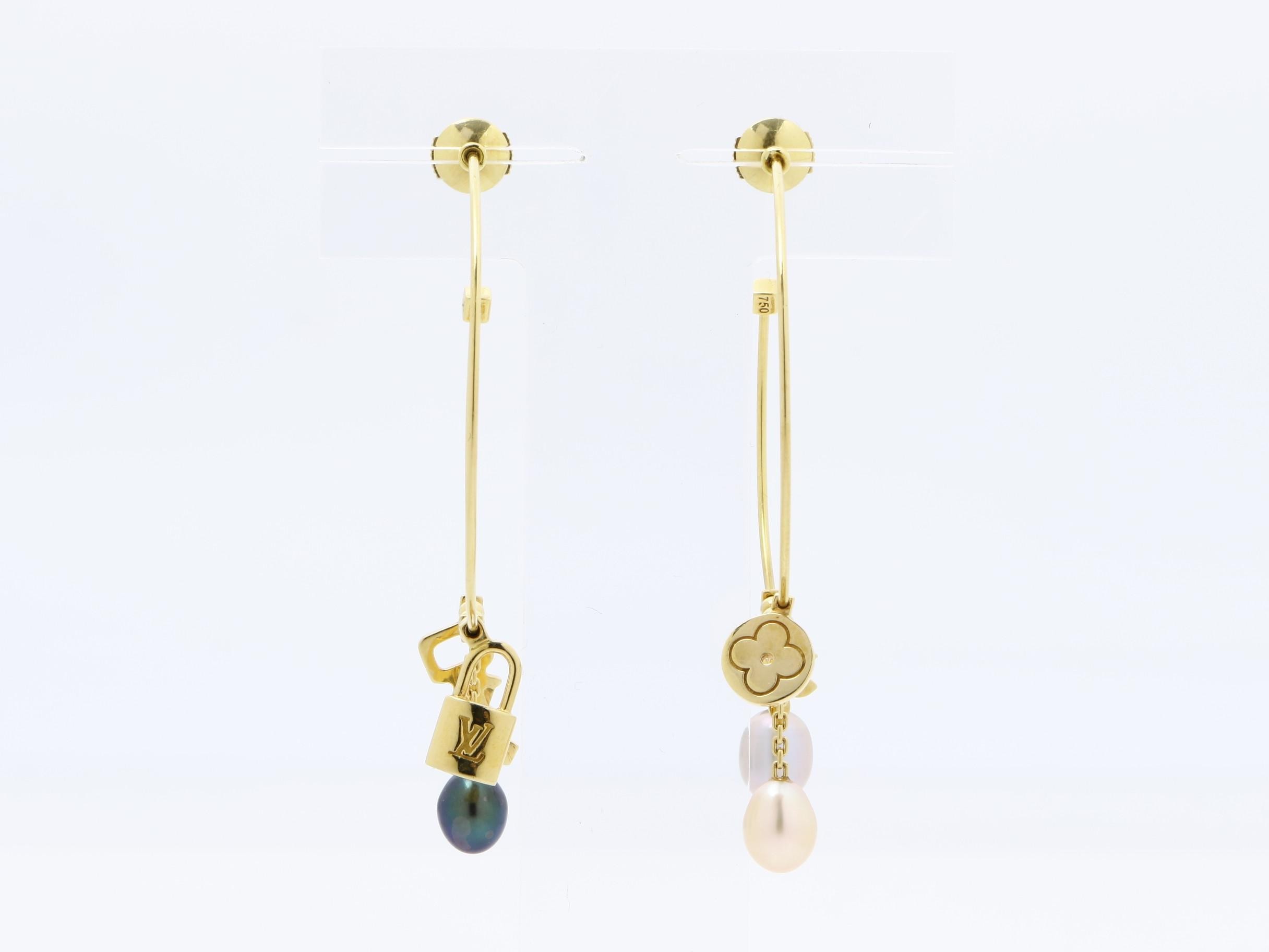 Creole Monogram Freshwater Pearl Hoop Earrings