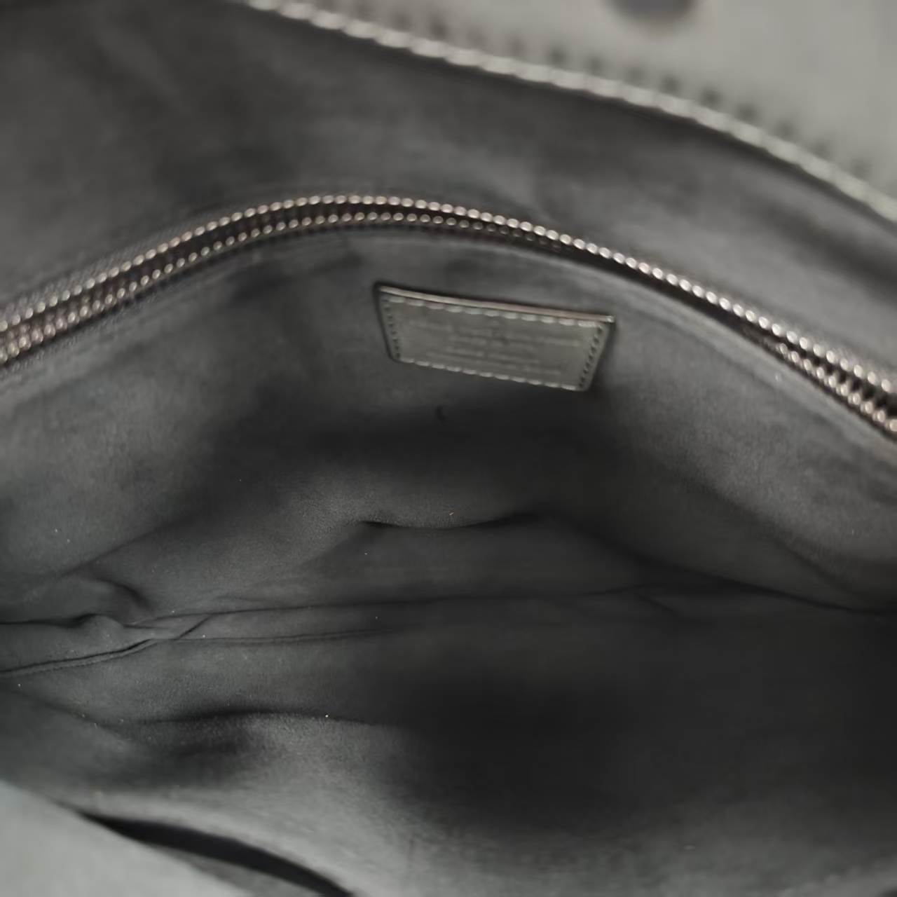 【*Shipped from: China*】LOUIS VUITTON PU Handbag — view 6