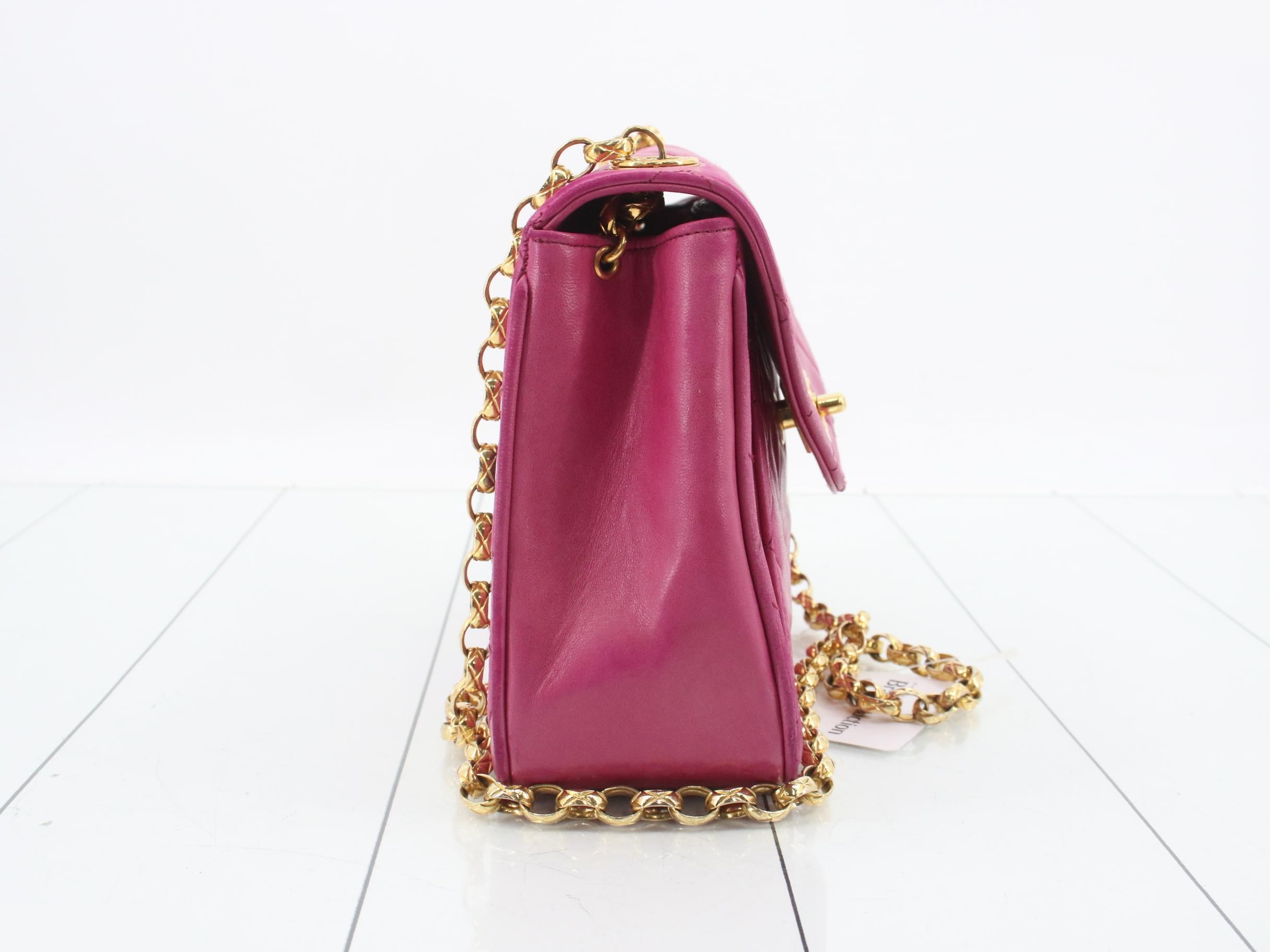Matelassé Chain Shoulder Bag, Lambskin, Unit No. 2 — view 4