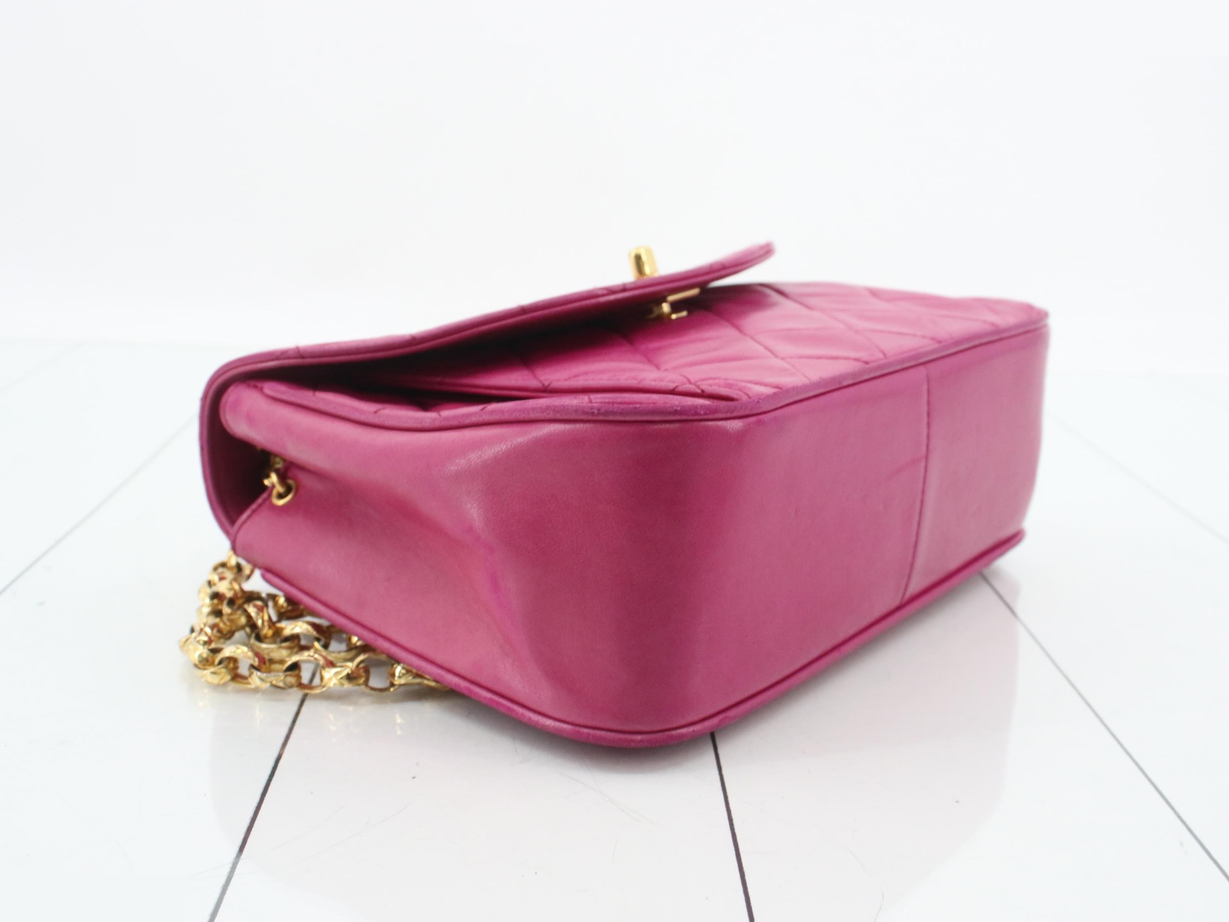 Matelassé Chain Shoulder Bag, Lambskin, Unit No. 2 — view 5