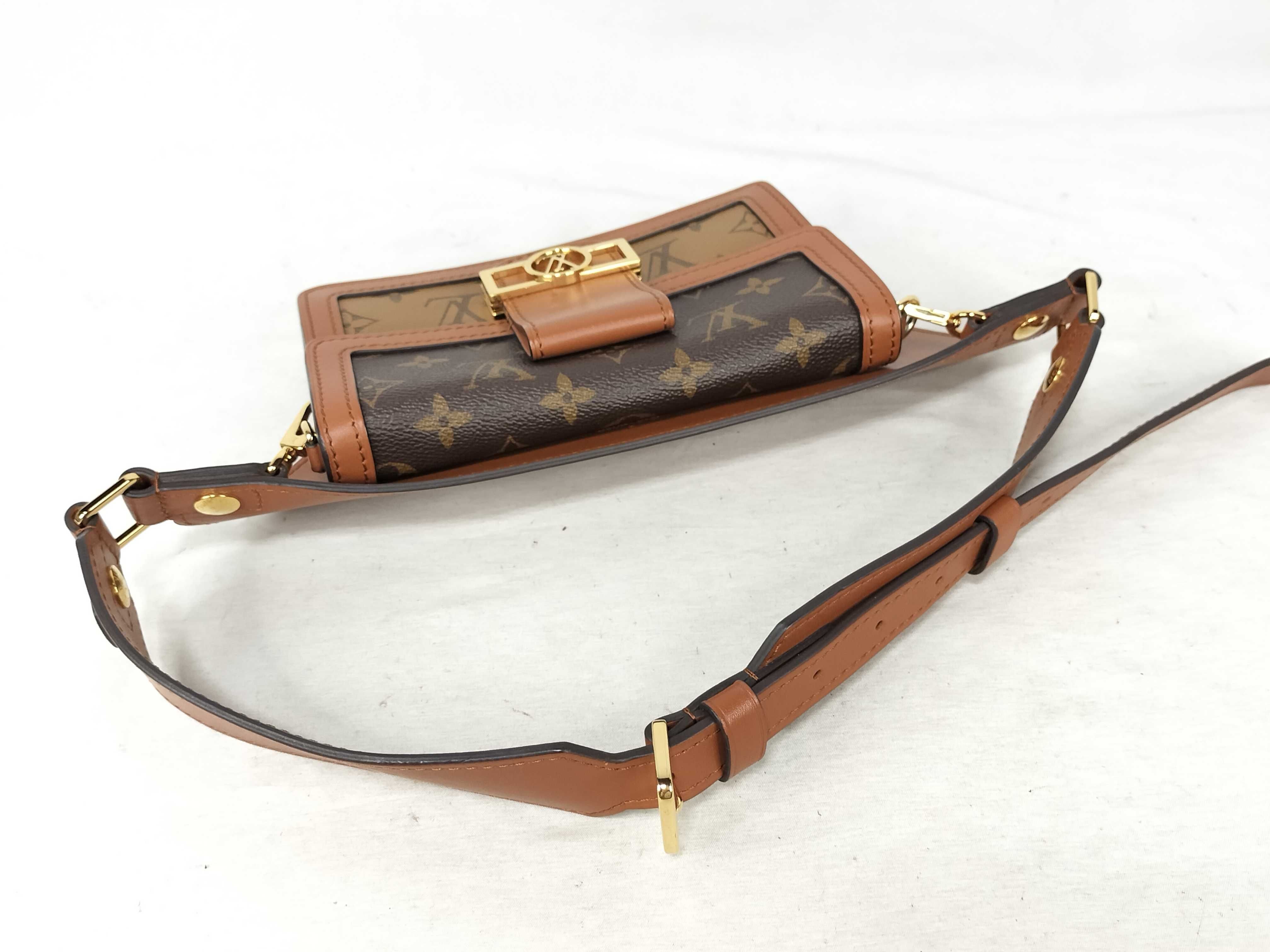 M44586 Bumbag Dauphine GI1209 Waist Bag — view 3