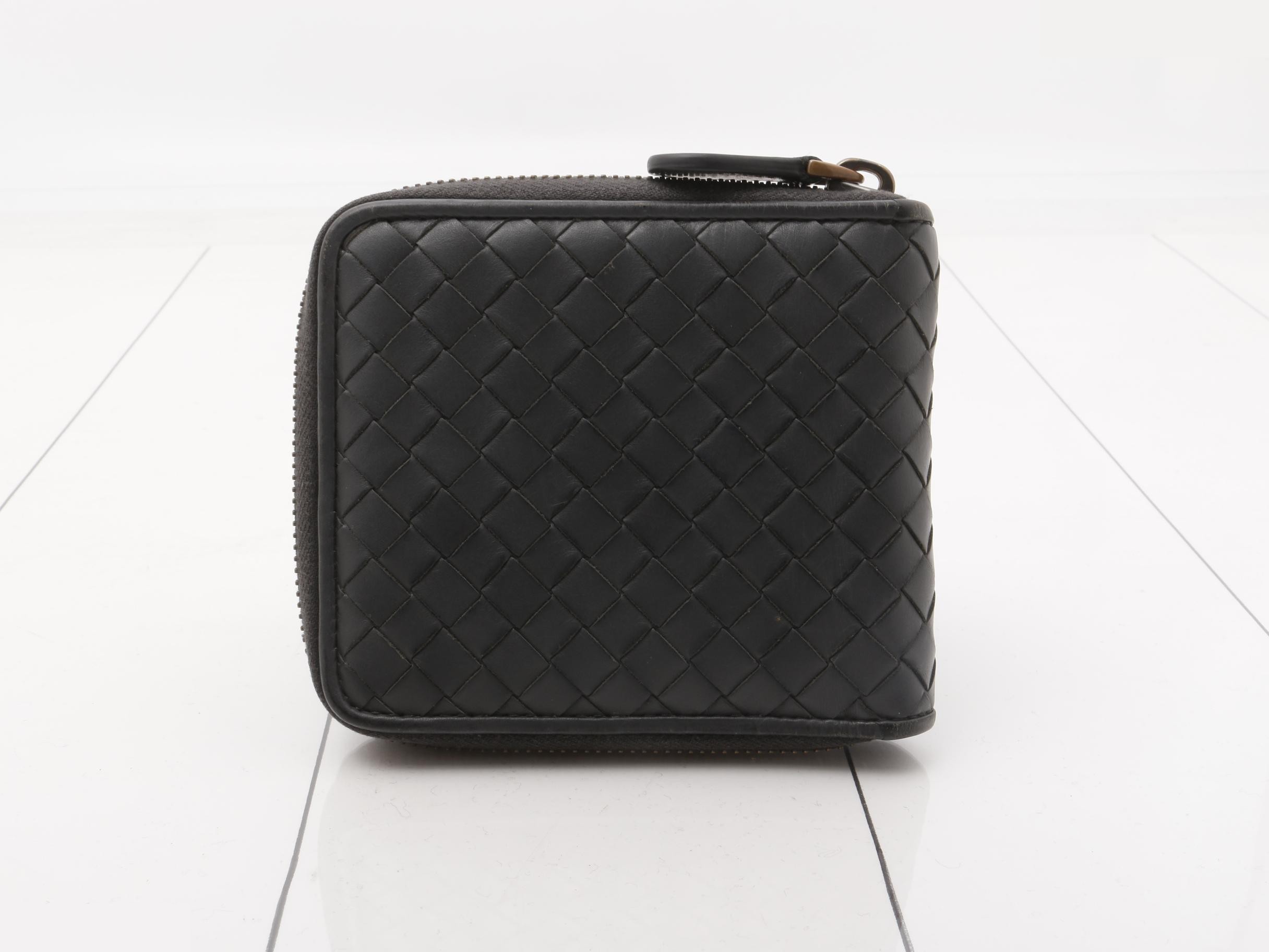 Intrecciato Leather Billfold/Round Zipper Wallet, Gray — view 2
