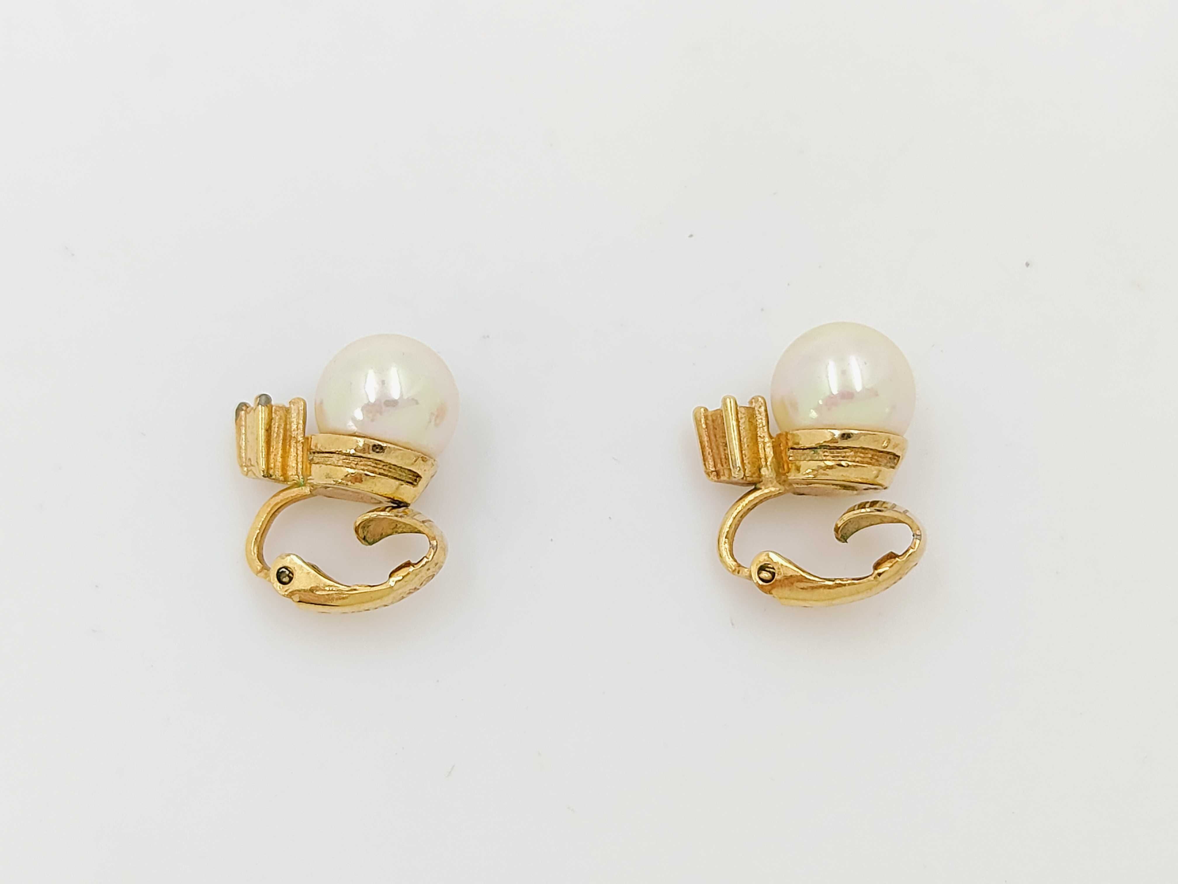 Earrings — view 3