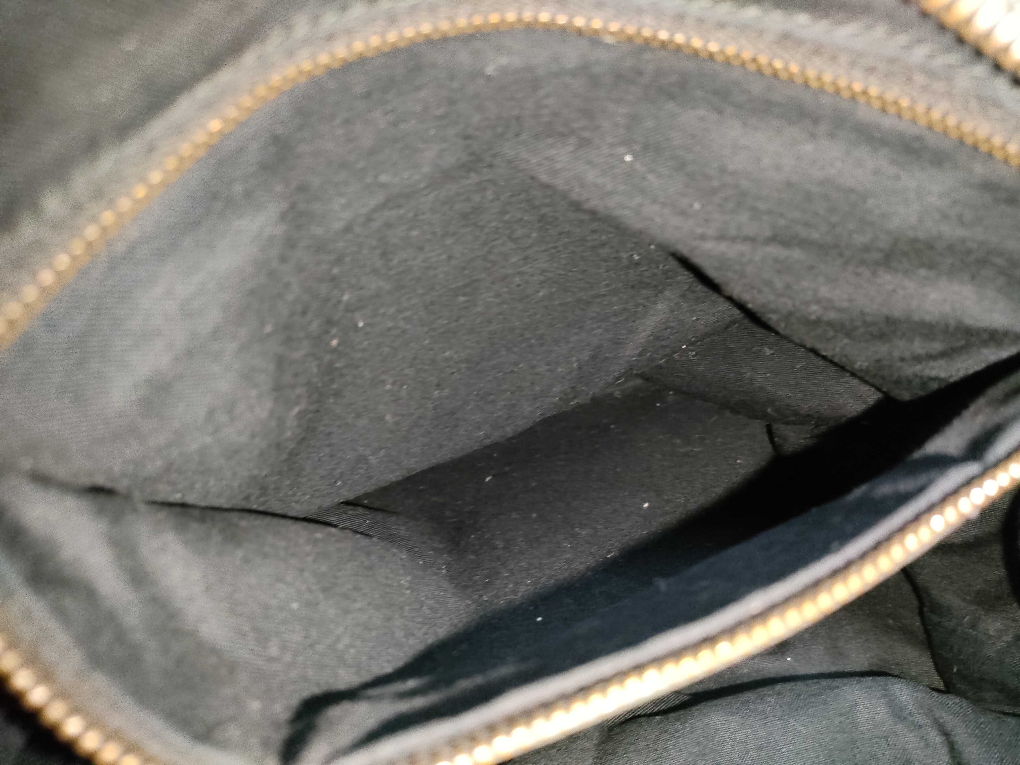 The City Balenciaga City Editor's Bag The Street Leather Handbag — view 11