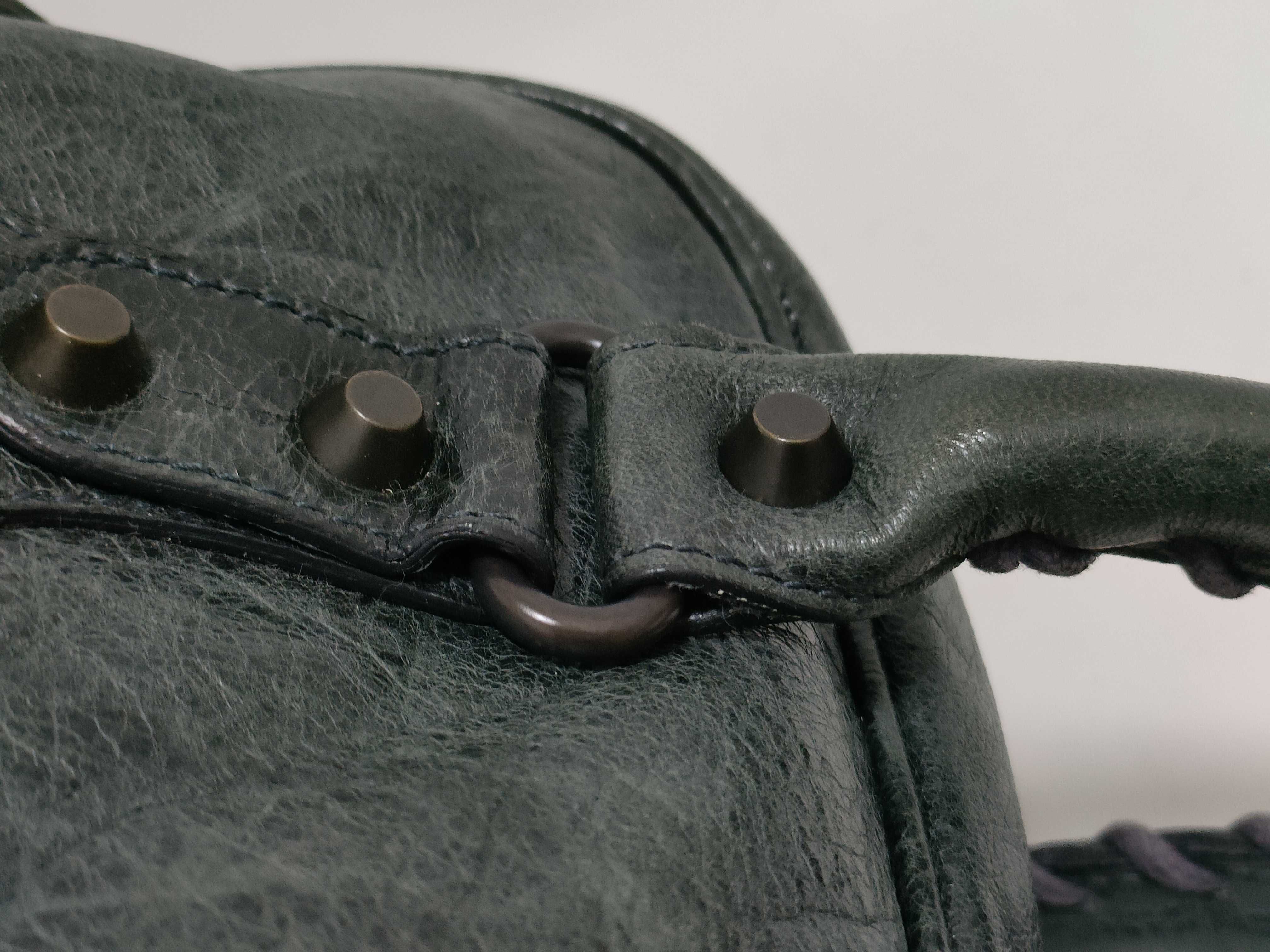 The City Balenciaga City Editor's Bag The Street Leather Handbag — view 5
