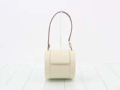 B.zero1 Semi-Shoulder Bag