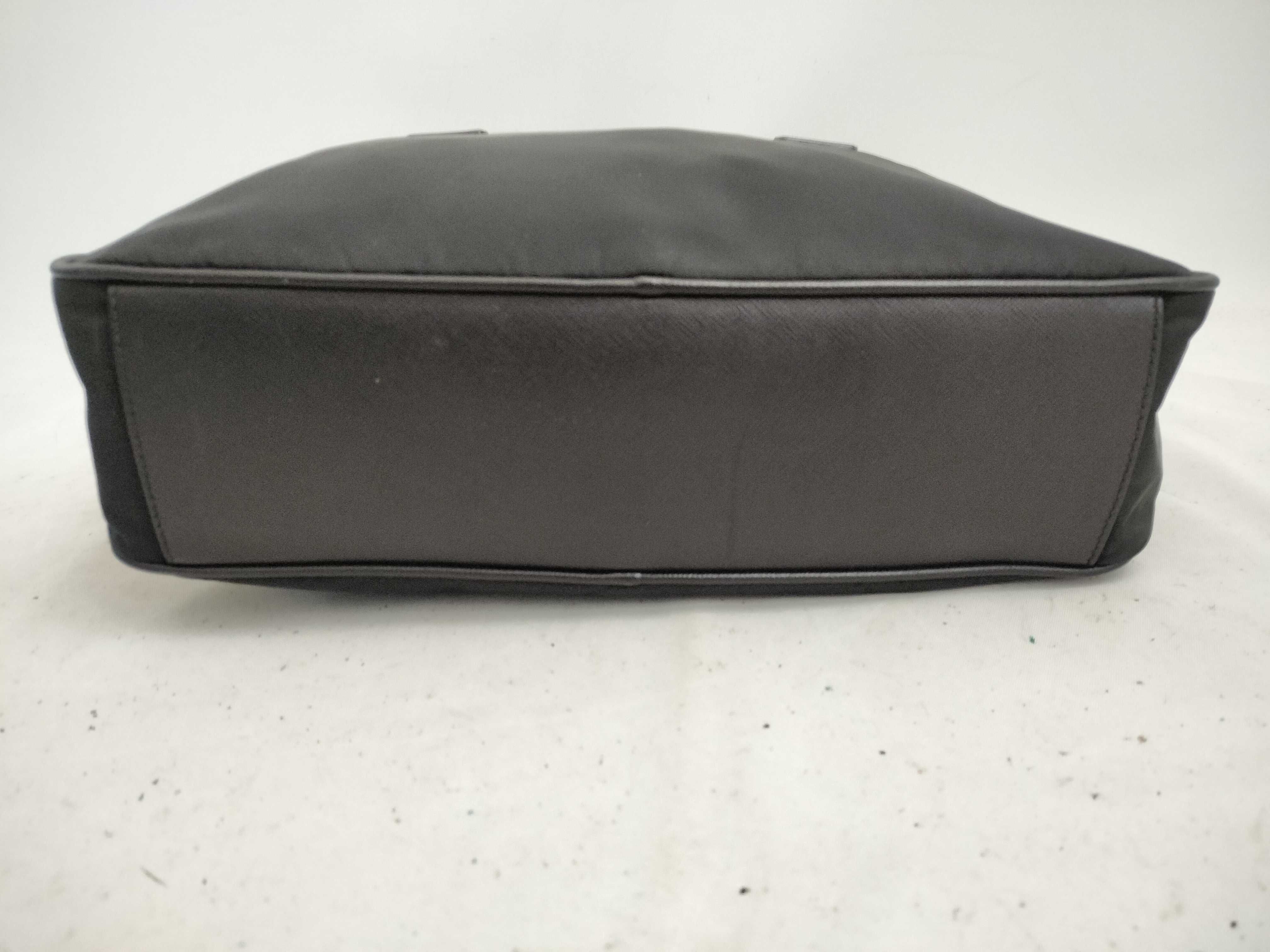 Triangular Plate Nylon x Leather Black Gold Hardware 26 Handbag — view 8
