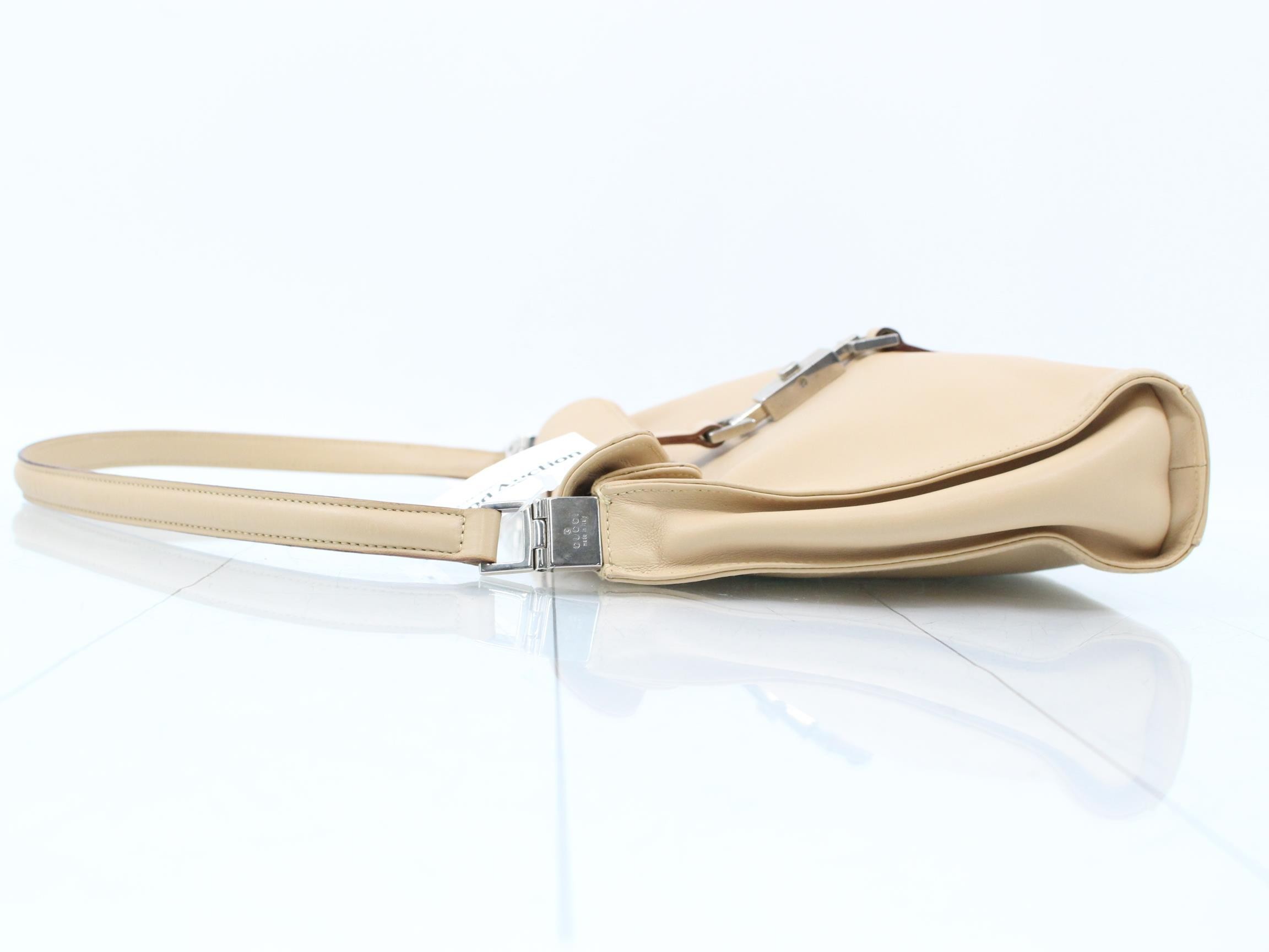 handbag — view 4