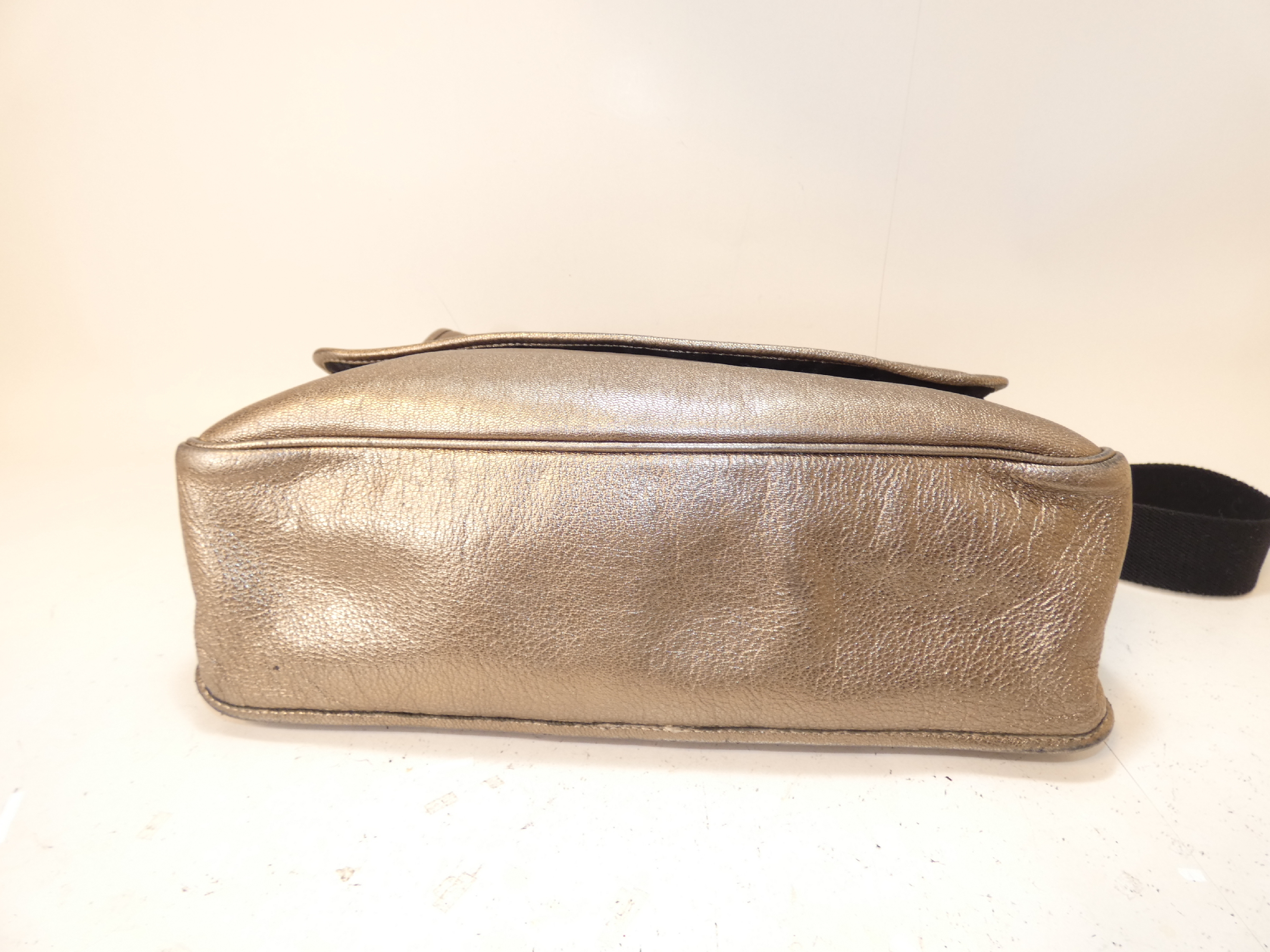 Anagram Chain Shoulder Bag — view 6