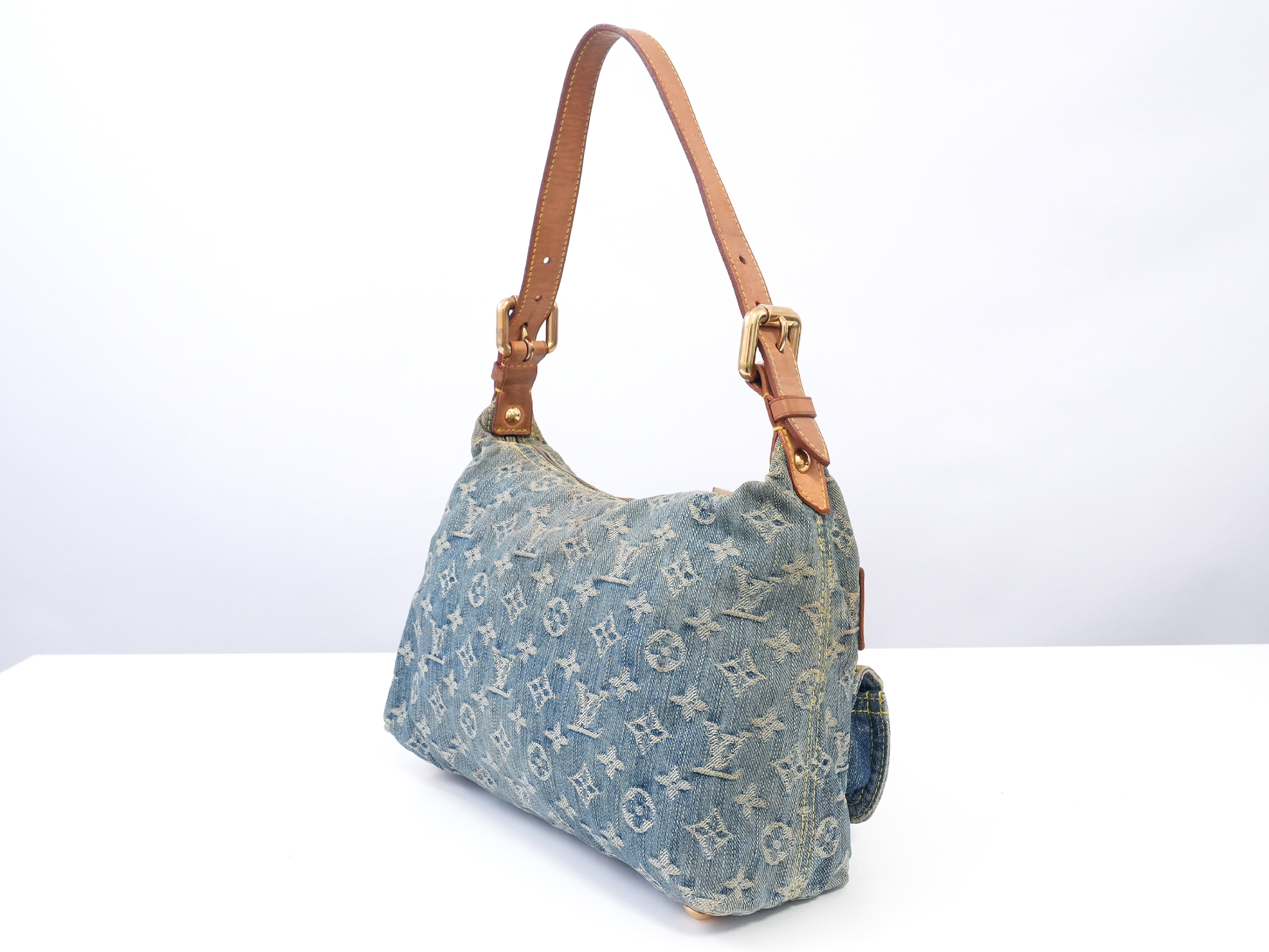 Monogram Denim Baggy PM M95049 Shoulder Bag — view 11