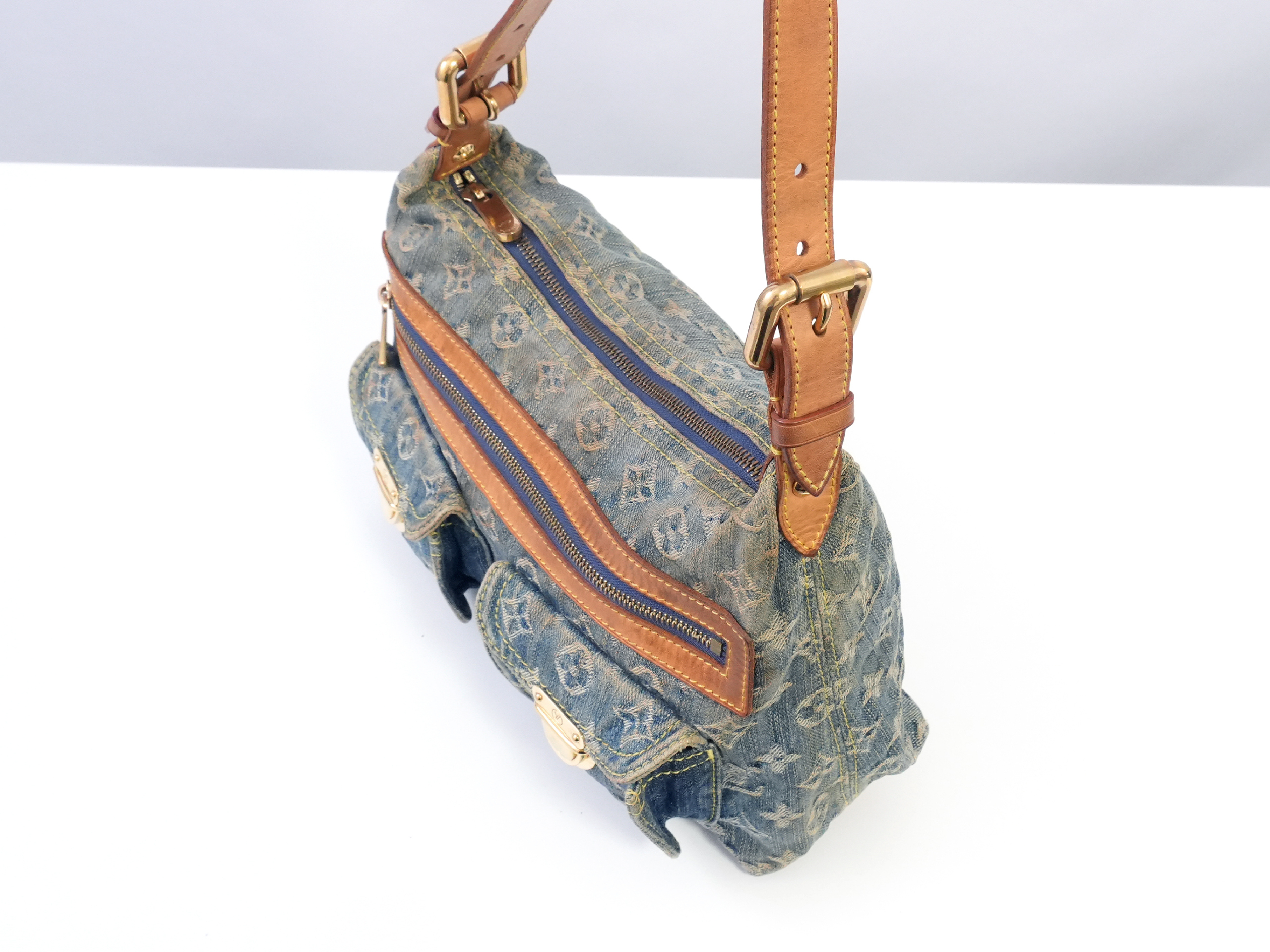 Monogram Denim Baggy PM M95049 Shoulder Bag — view 3
