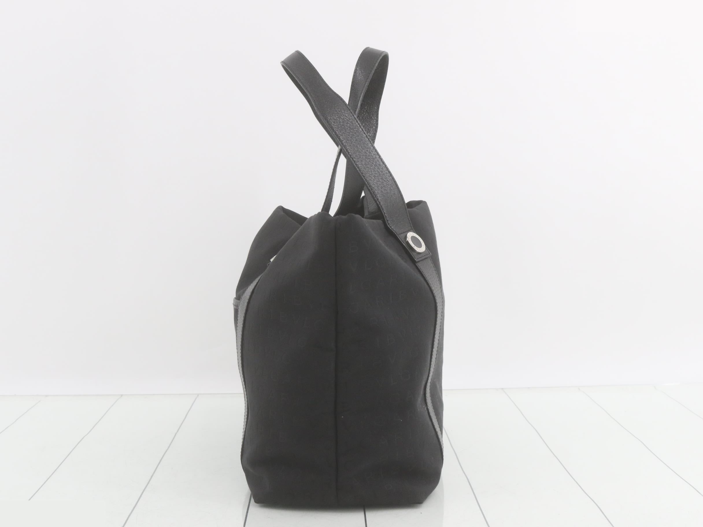 Logomania (bag) — view 3