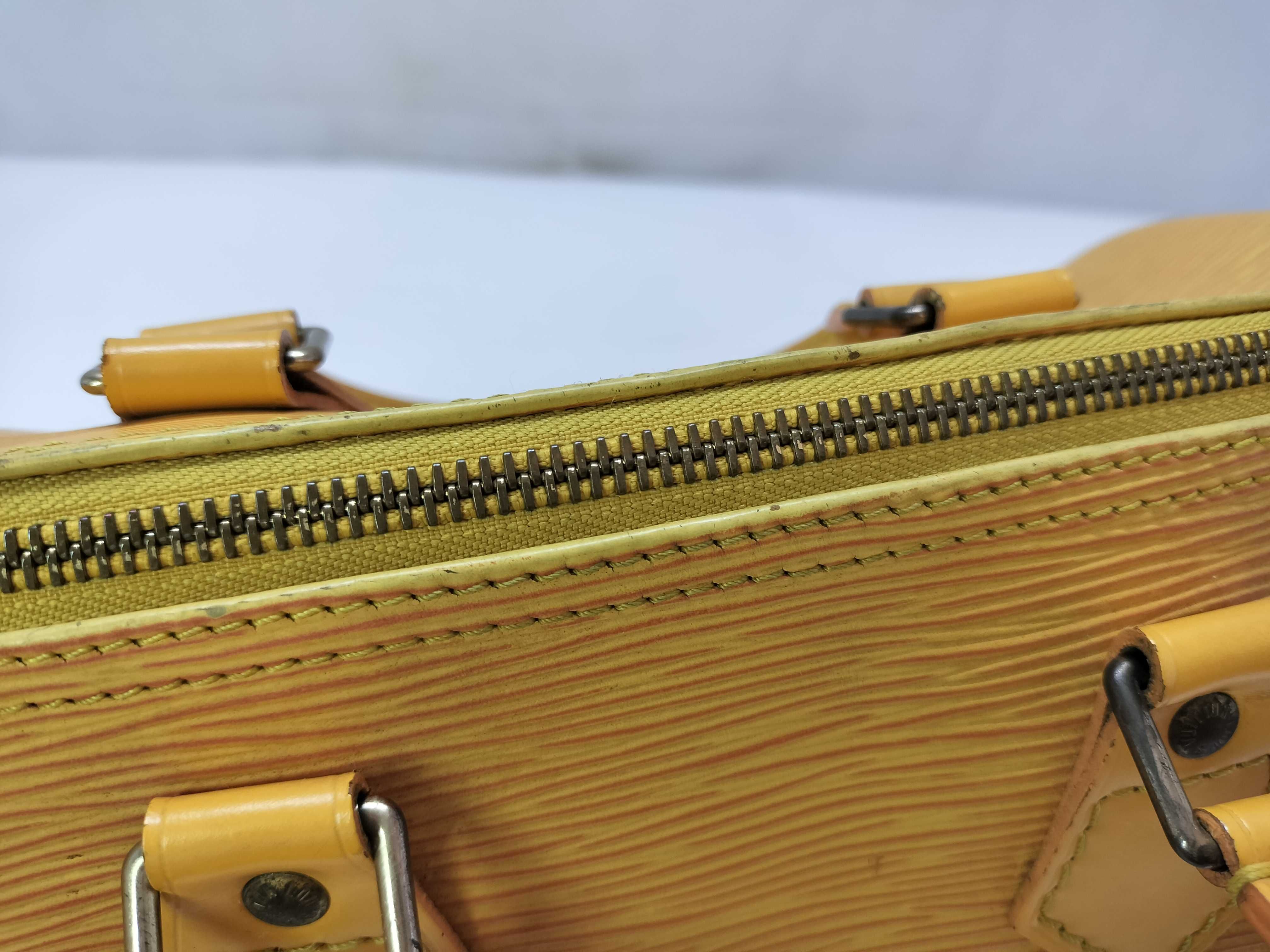 Epi Leather Speedy M43019 Epi Leather Bag 6 Handbag — view 6