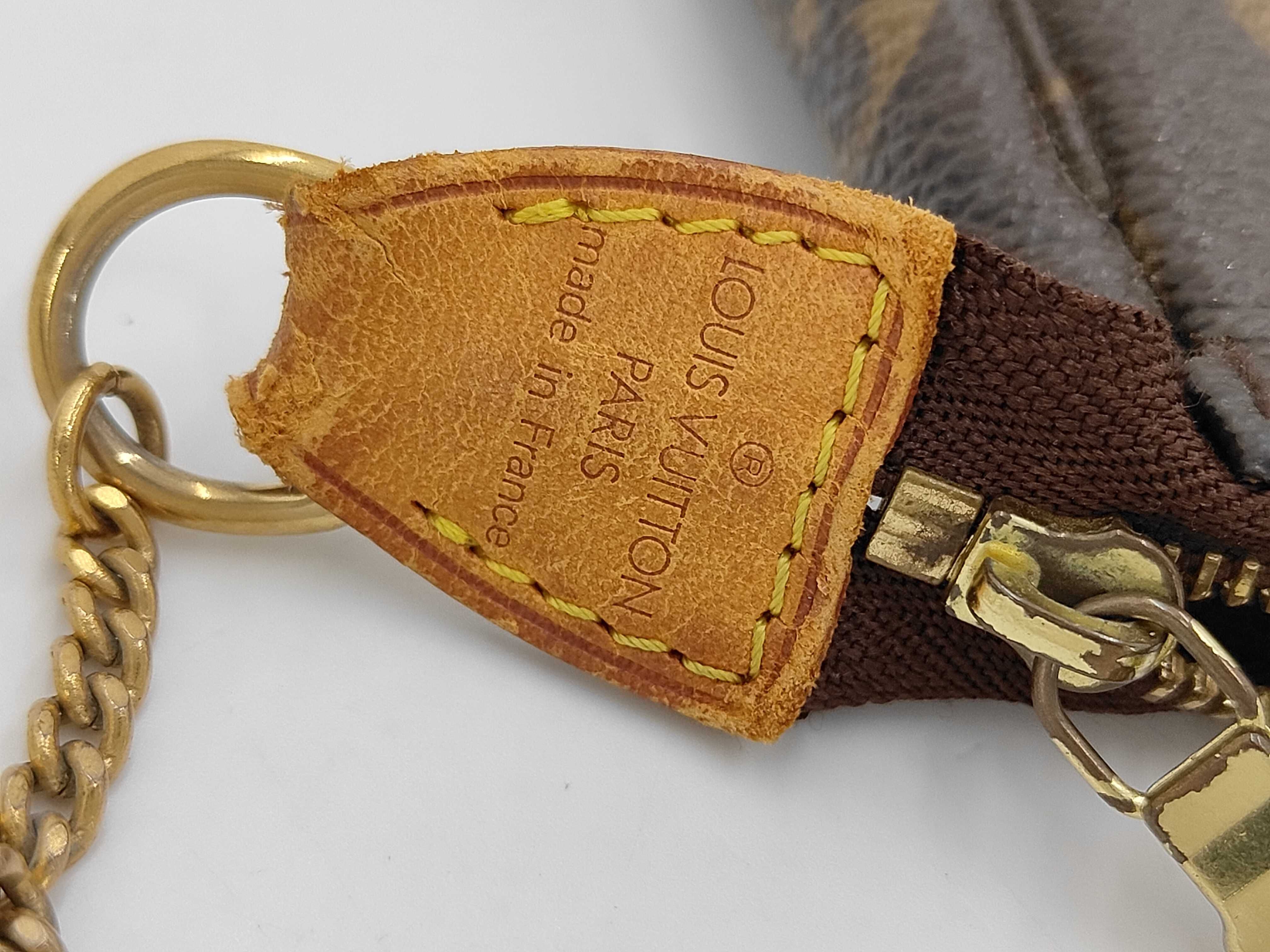 Monogram Louis Vuitton Monogram Mini Pochette Accessoires FL0045 Pouch — view 7