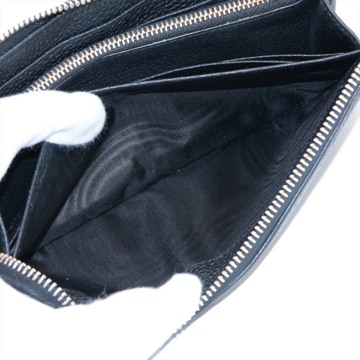 Vitello Grain 1ML183 Leather Round Zip Wallet Black — view 7