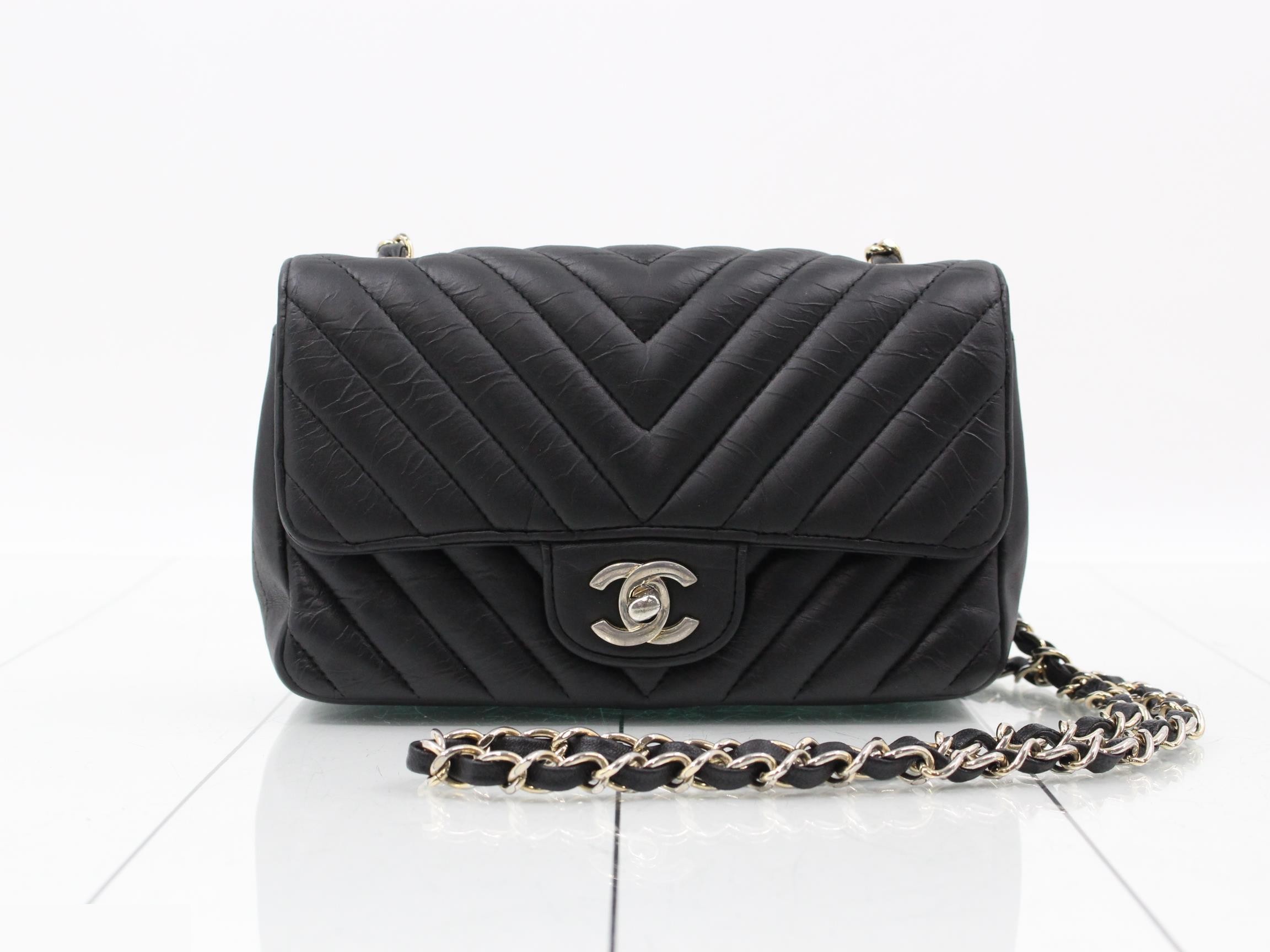 Shoulder bag