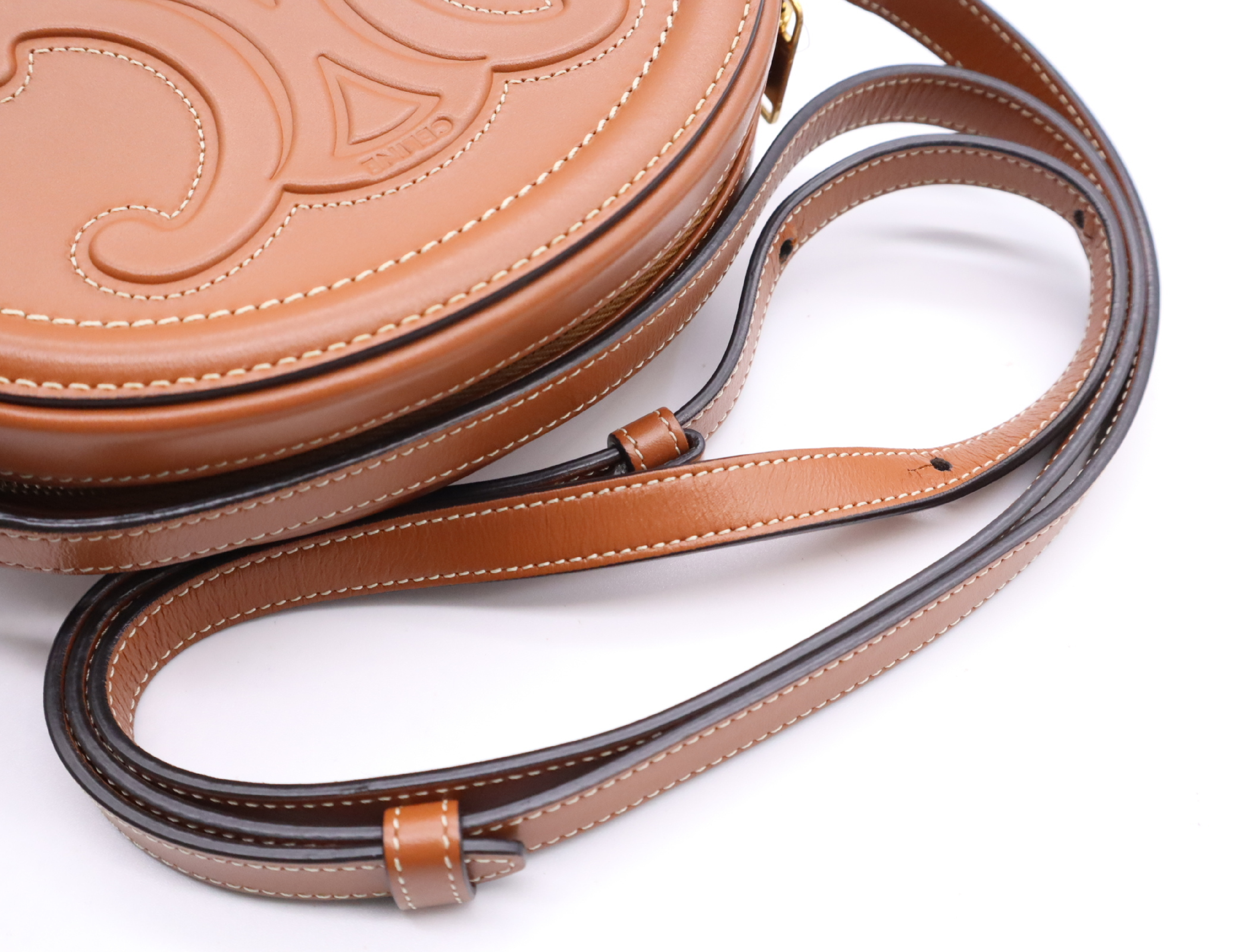 Calf Triomphe Oval Purse Cuir Brown Gold Hardware Shoulder Bag — view 10