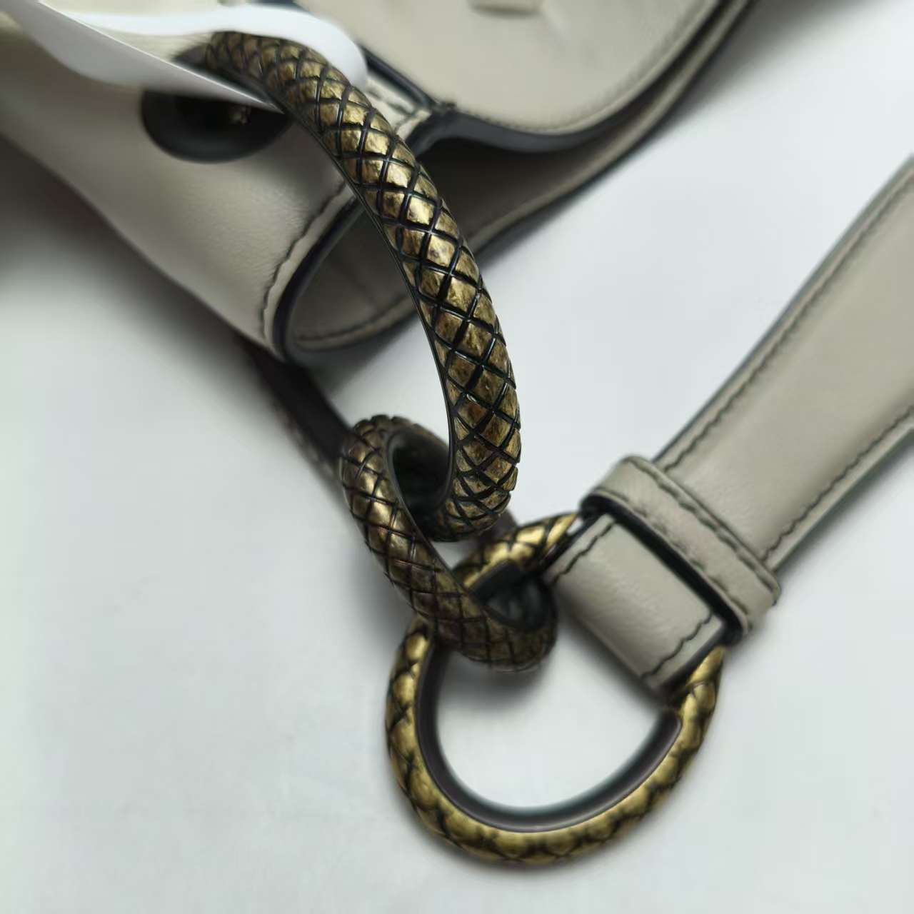 【*Shipped from: China*】BOTTEGA VENETA Leather Handbag — view 12