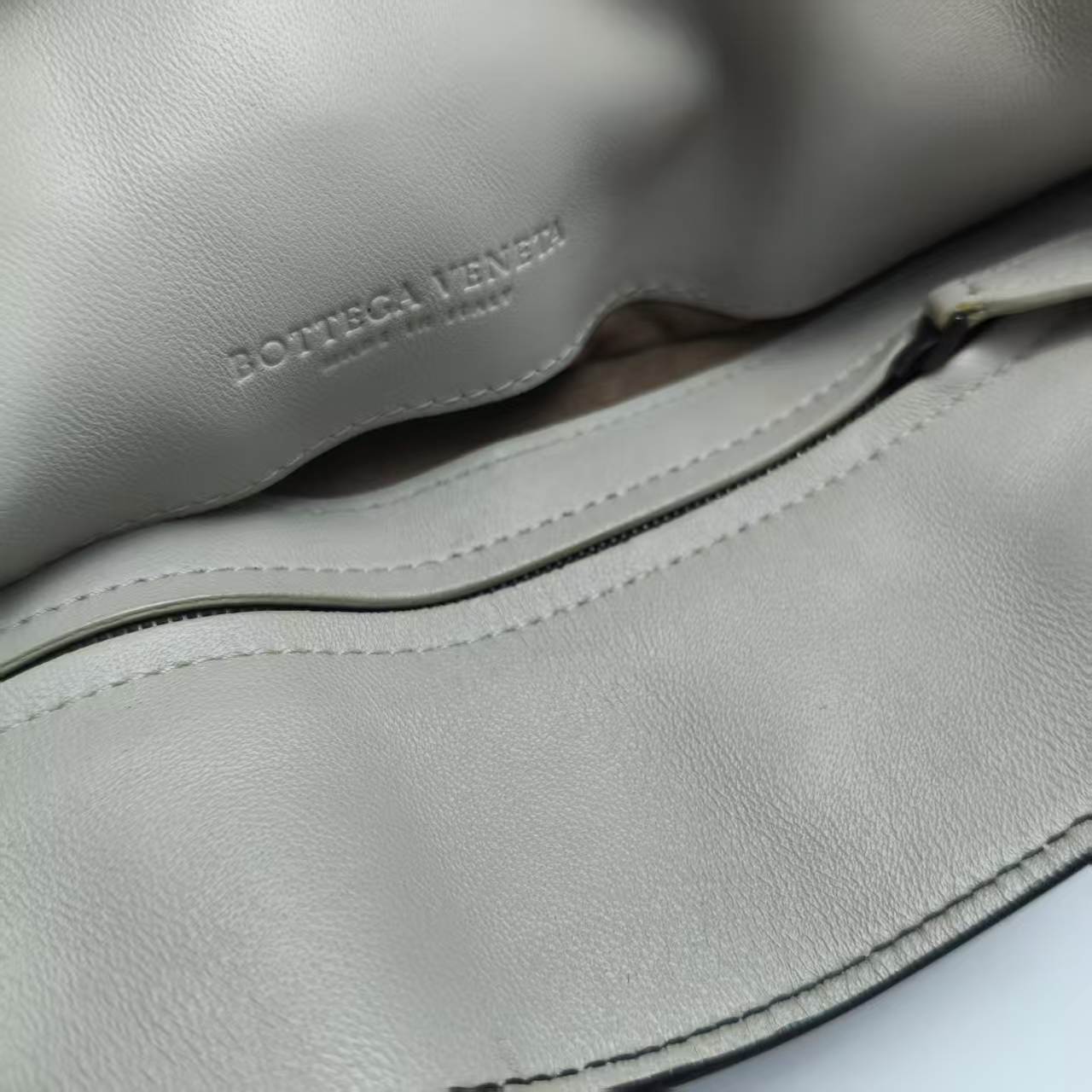 【*Shipped from: China*】BOTTEGA VENETA Leather Handbag — view 7