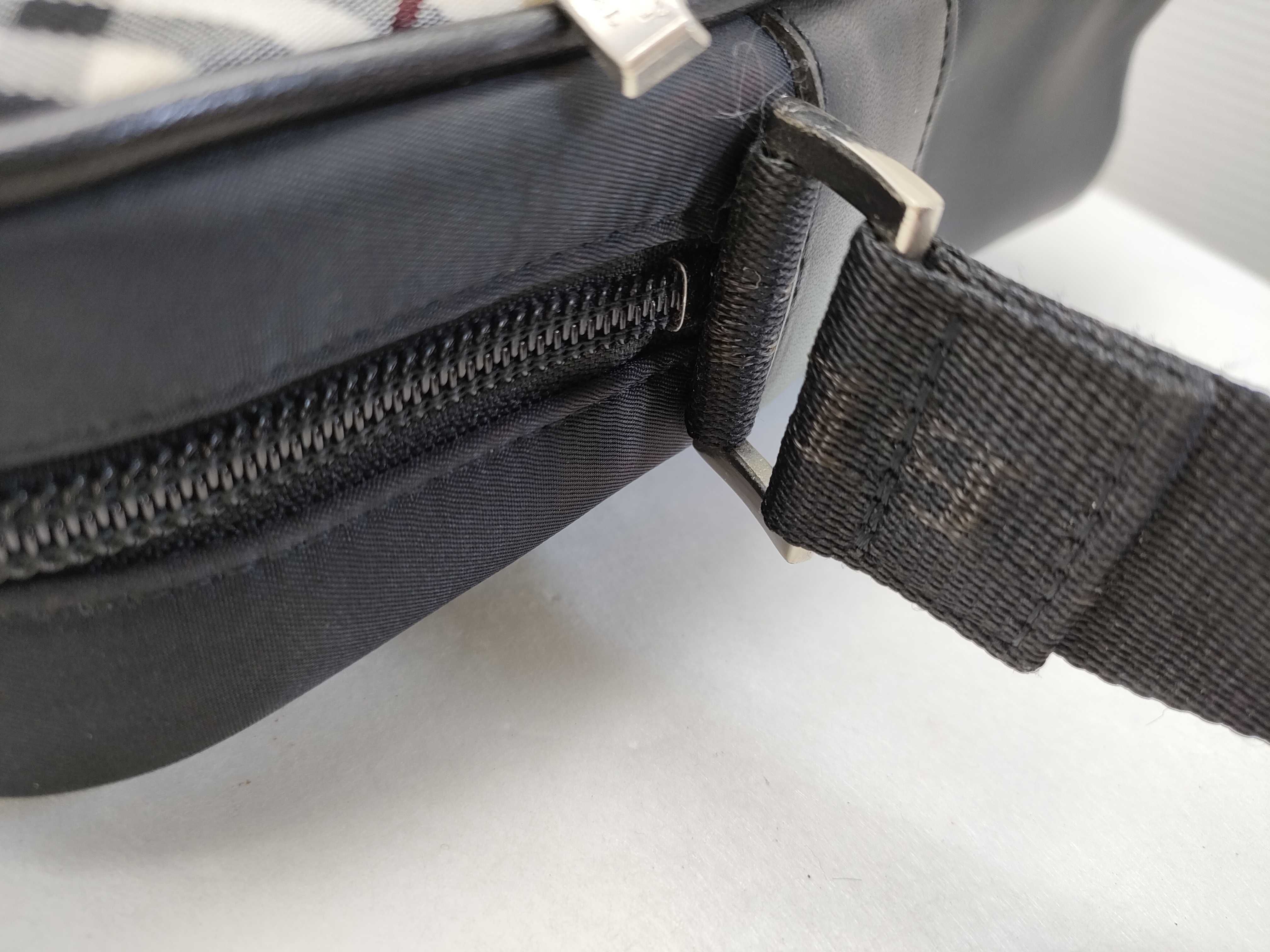 Black Label Burberry Blue Label Bag Shoulder Bag — view 5