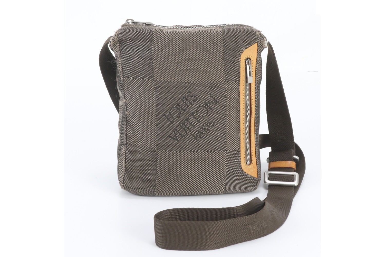 Damier Geant Citadin PM M93043 Leather Shoulder Bag