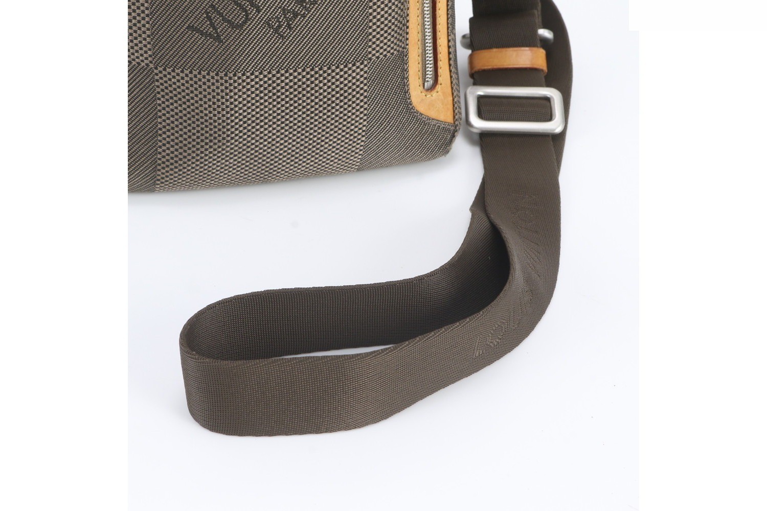 Damier Geant Citadin PM M93043 Leather Shoulder Bag — view 2