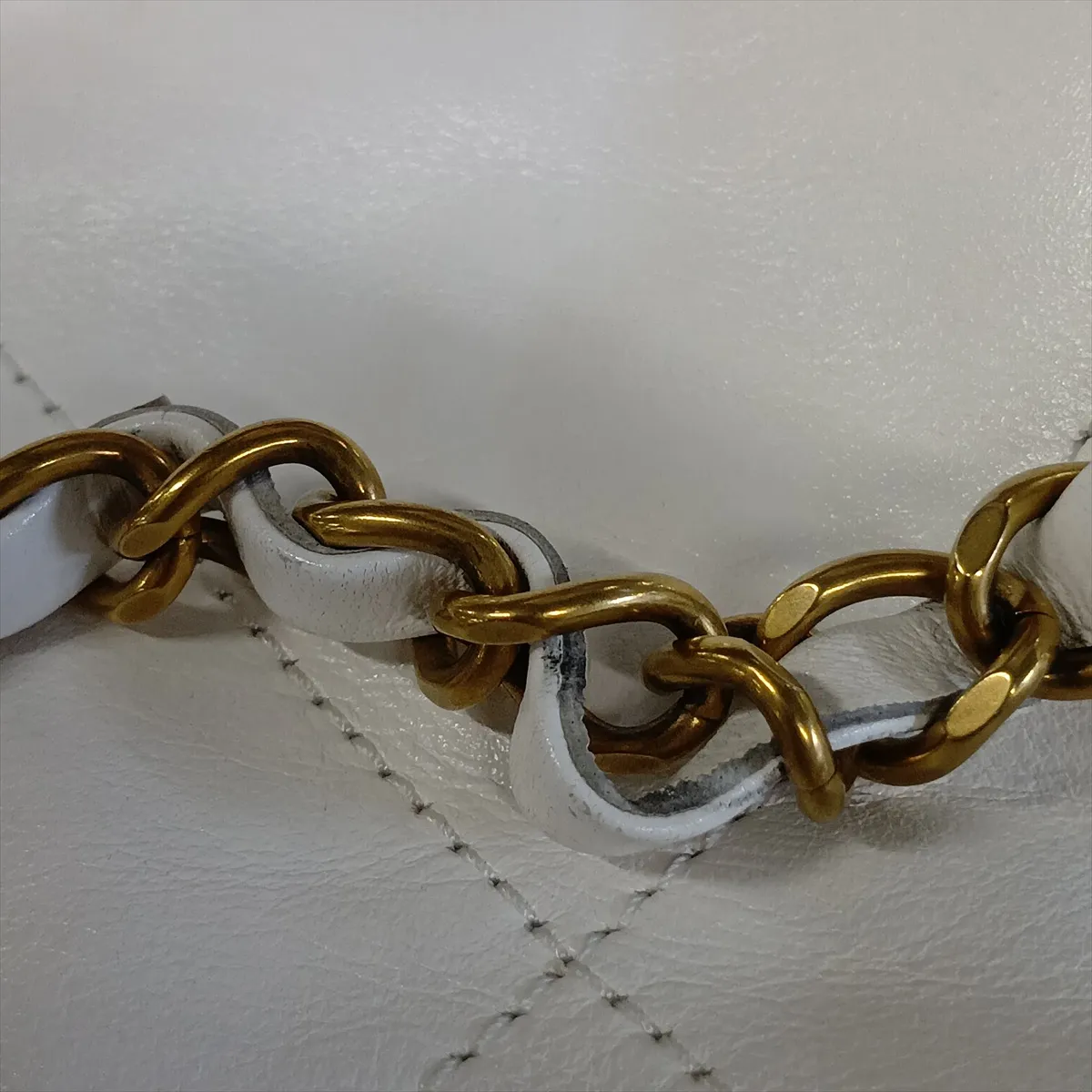 22 Backpack Shiny Calfskin Chain Backpack White Gold Hardware XTKAKLE5 Random Plate — view 14