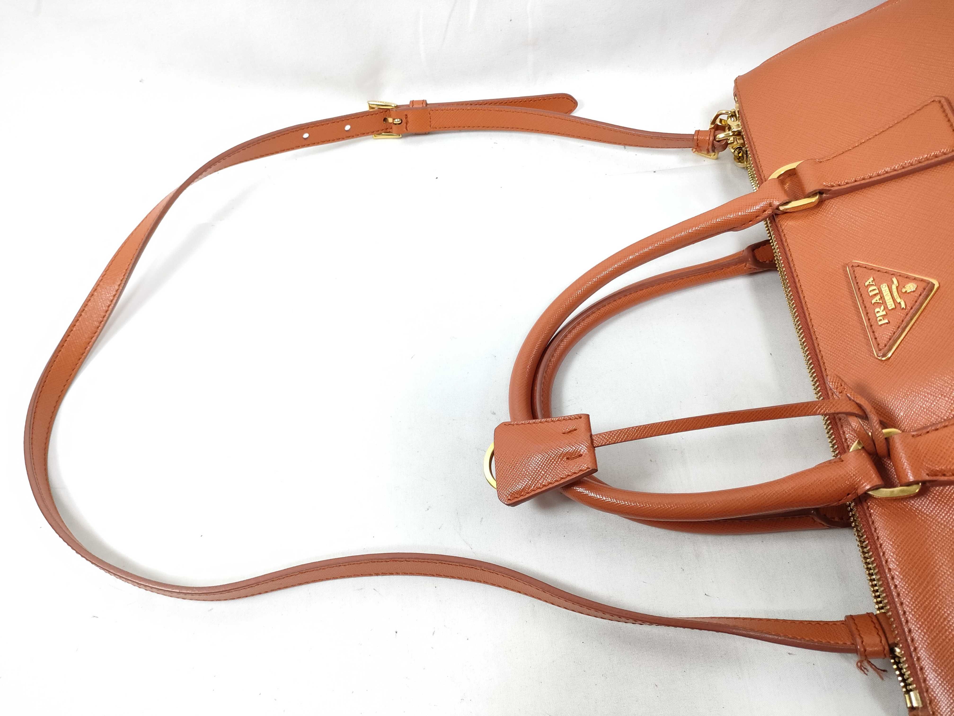 ID- Saffiano Lux Galeria Cow Skin 2-Way Handbag orange BN1786 with strap — view 4