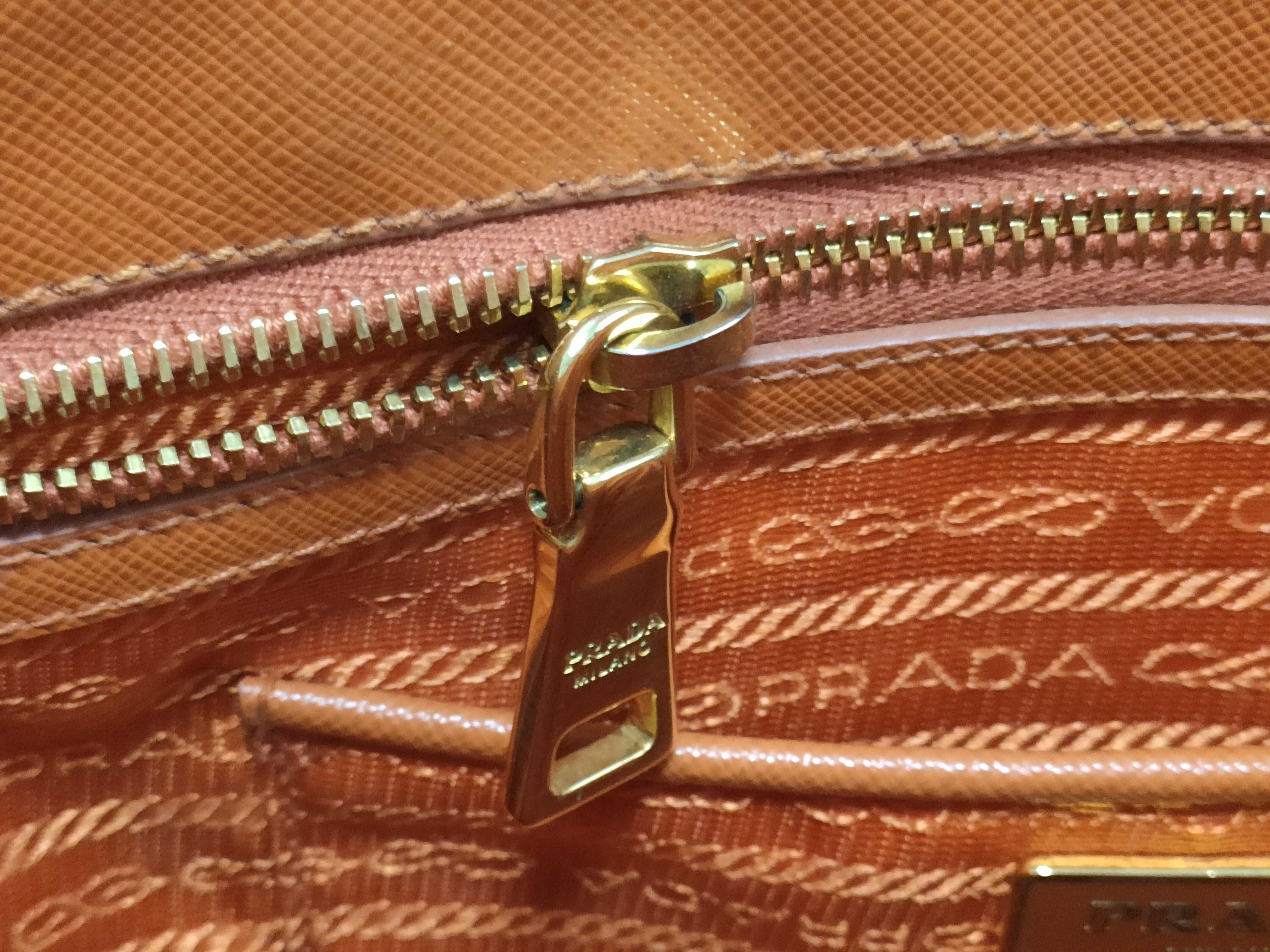 ID- Saffiano Lux Galeria Cow Skin 2-Way Handbag orange BN1786 with strap — view 10