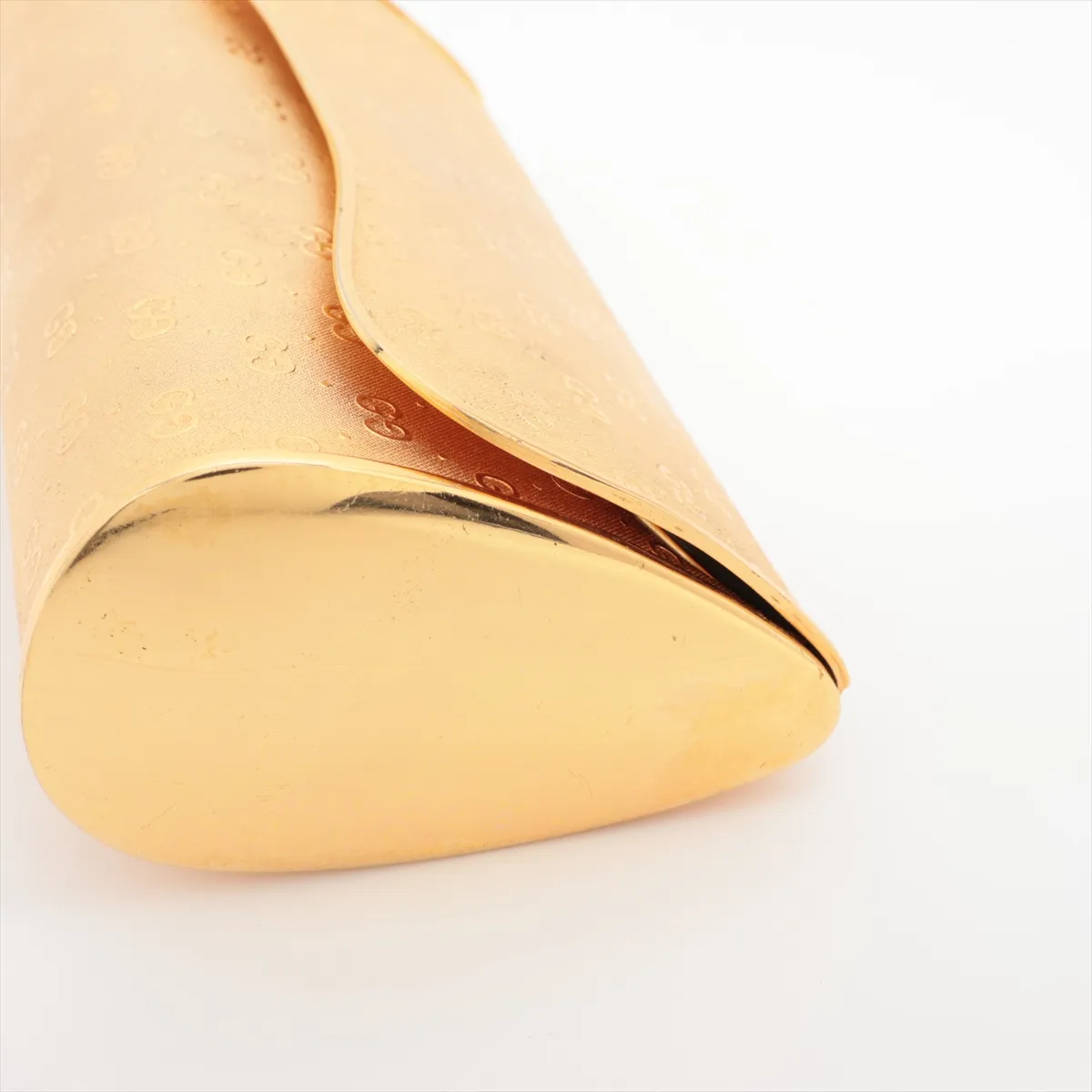 GG Metal Pouch Gold Clutch — view 6