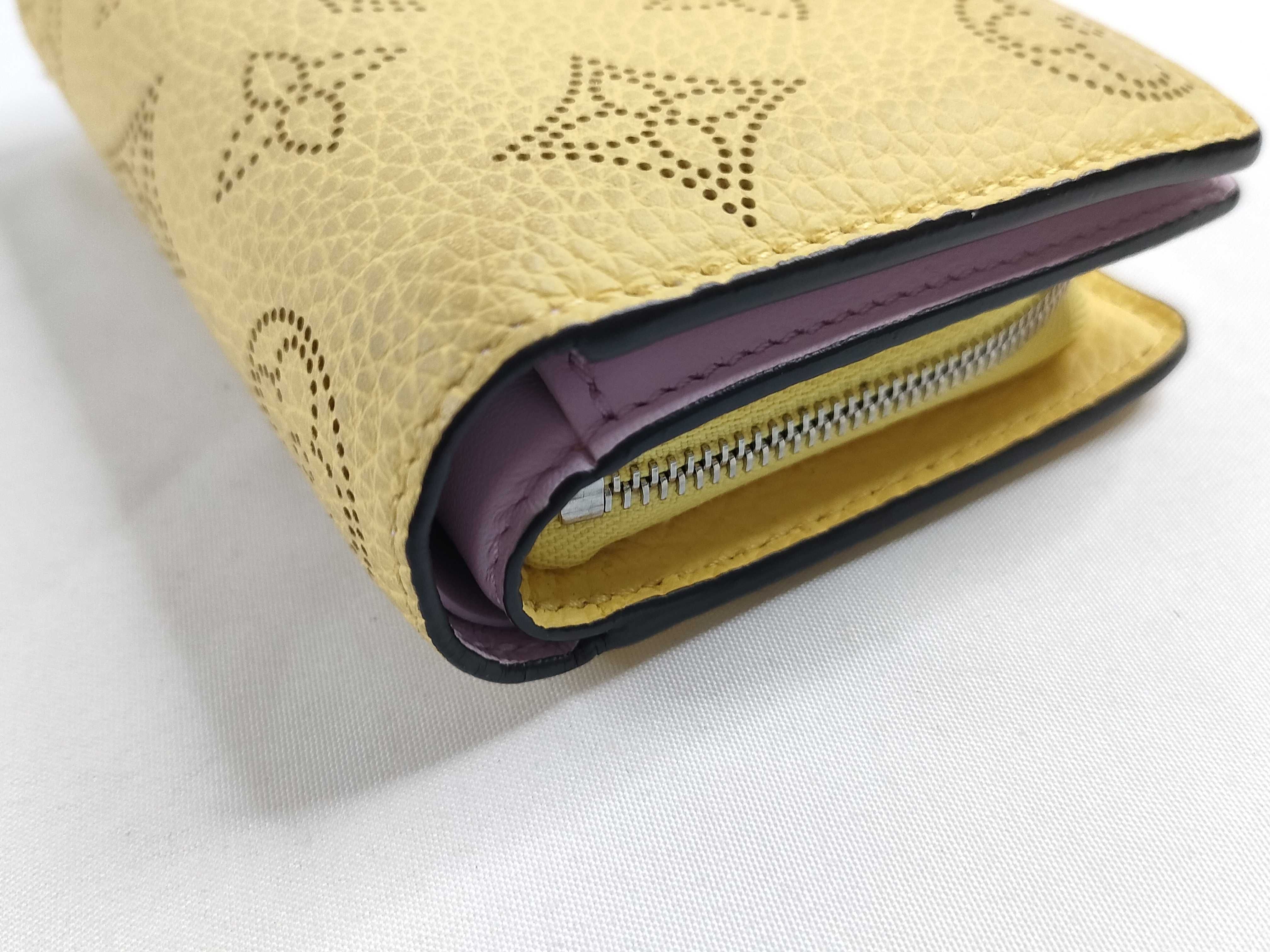Mahina Louis Vuitton Mahina Claire Jaune M82502 Wallet — view 3