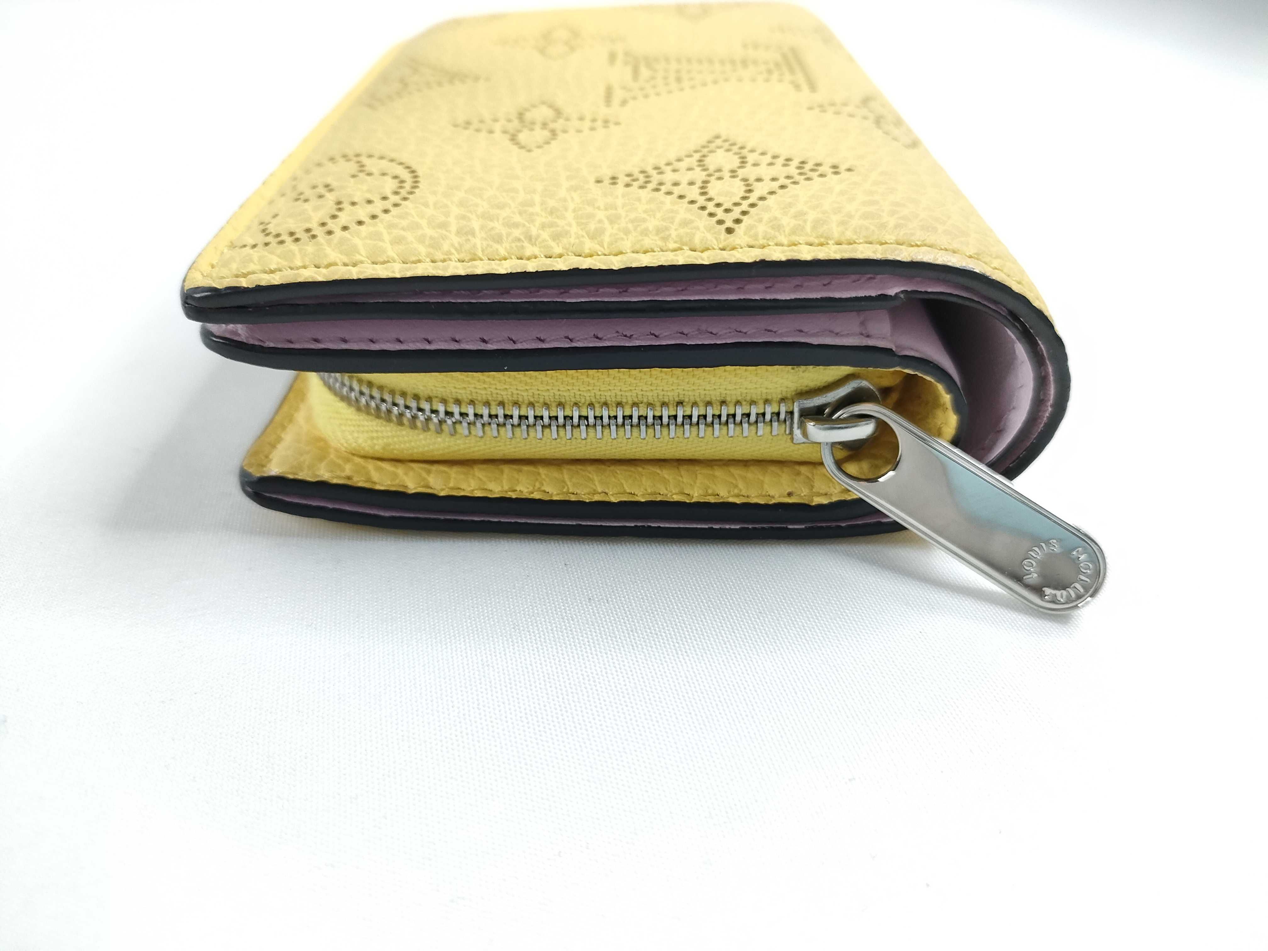 Mahina Louis Vuitton Mahina Claire Jaune M82502 Wallet — view 5