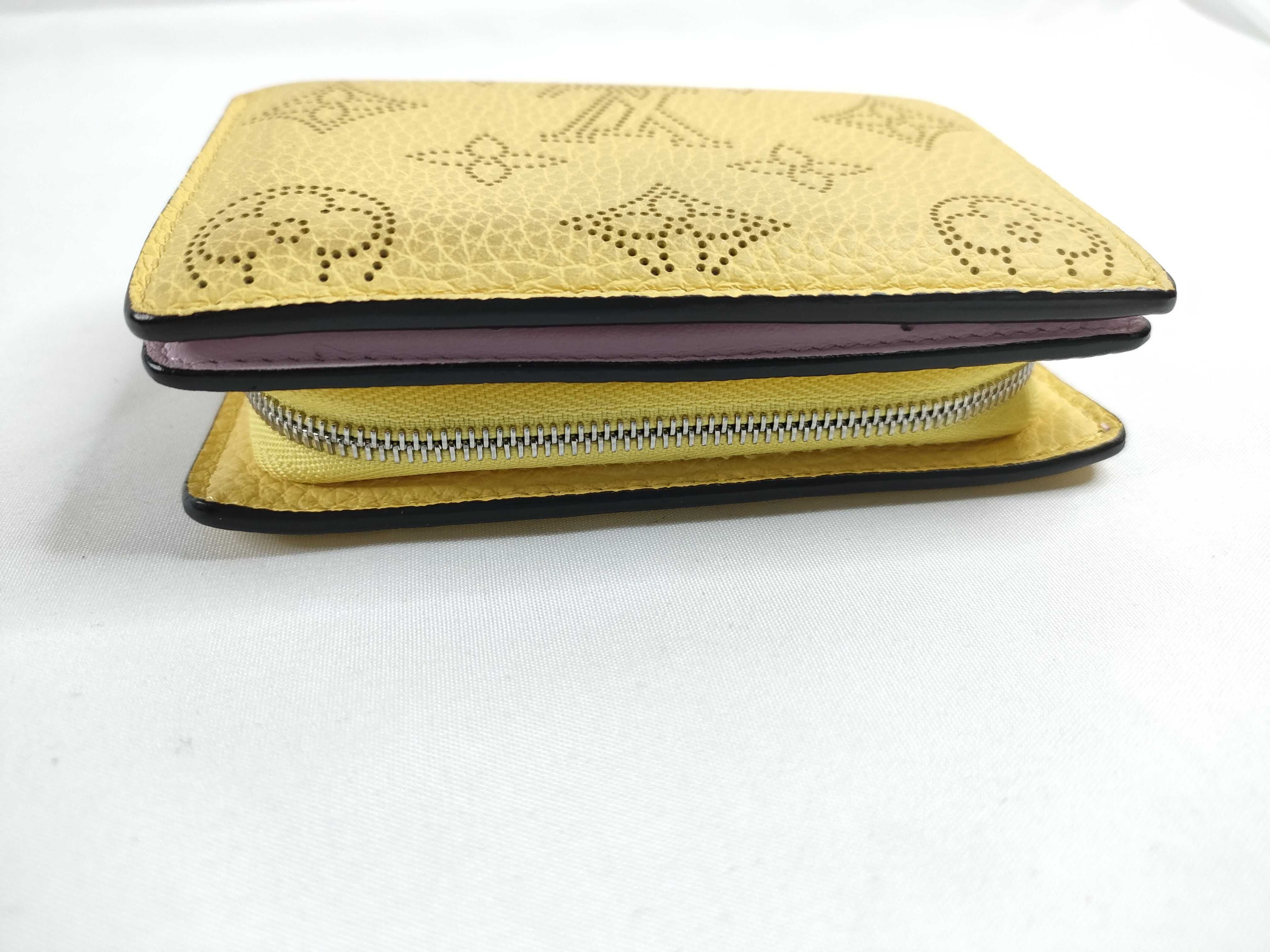 Mahina Louis Vuitton Mahina Claire Jaune M82502 Wallet — view 6