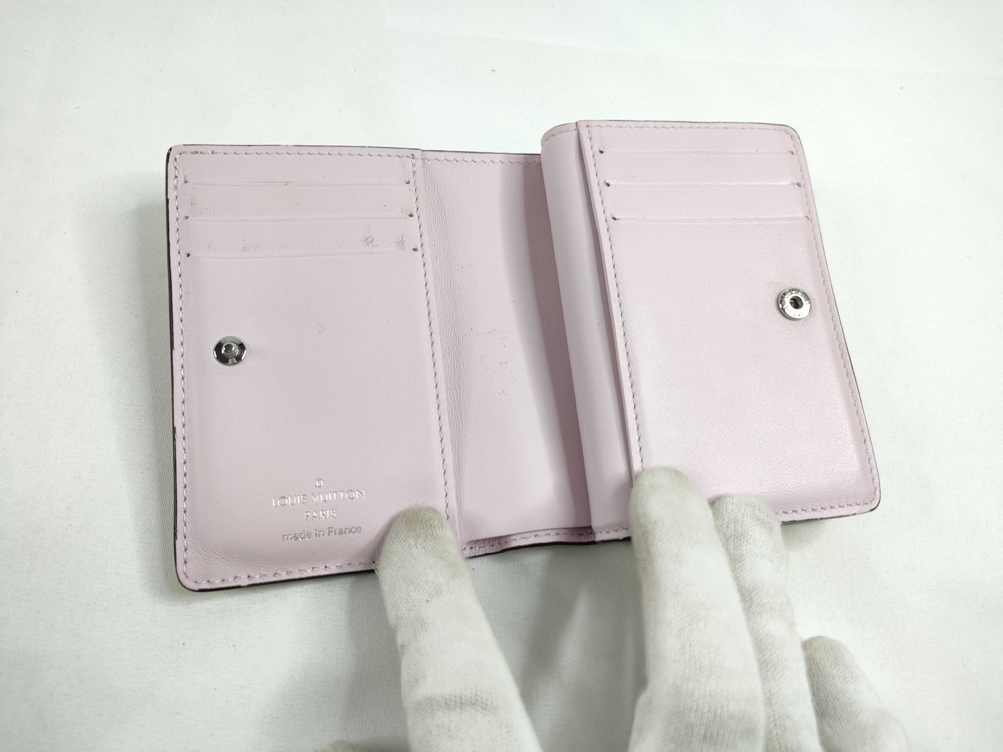 Mahina Louis Vuitton Mahina Claire Jaune M82502 Wallet — view 8
