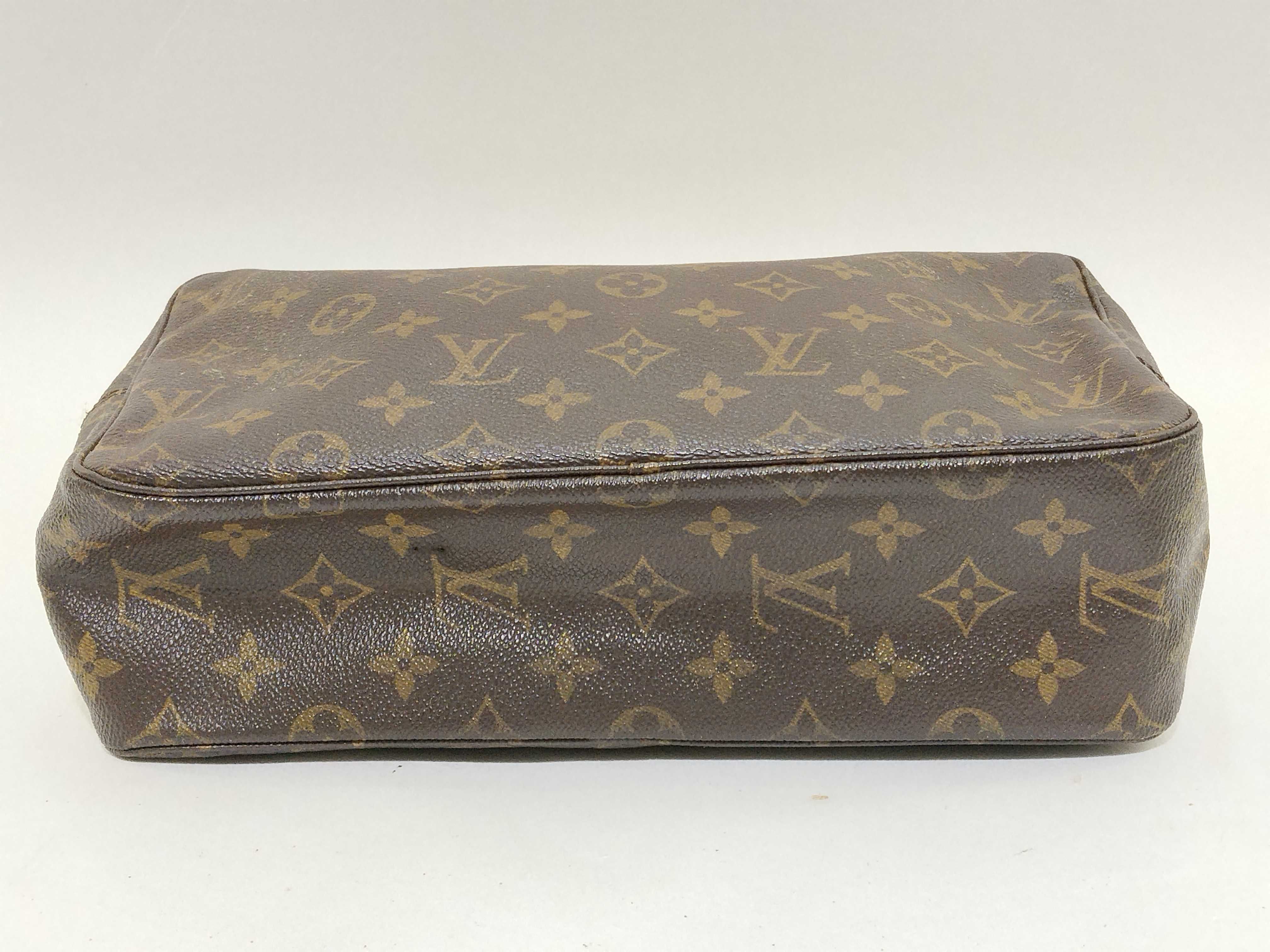 Monogram Louis Vuitton Monogram Trousseau Toilette Pouch — view 3