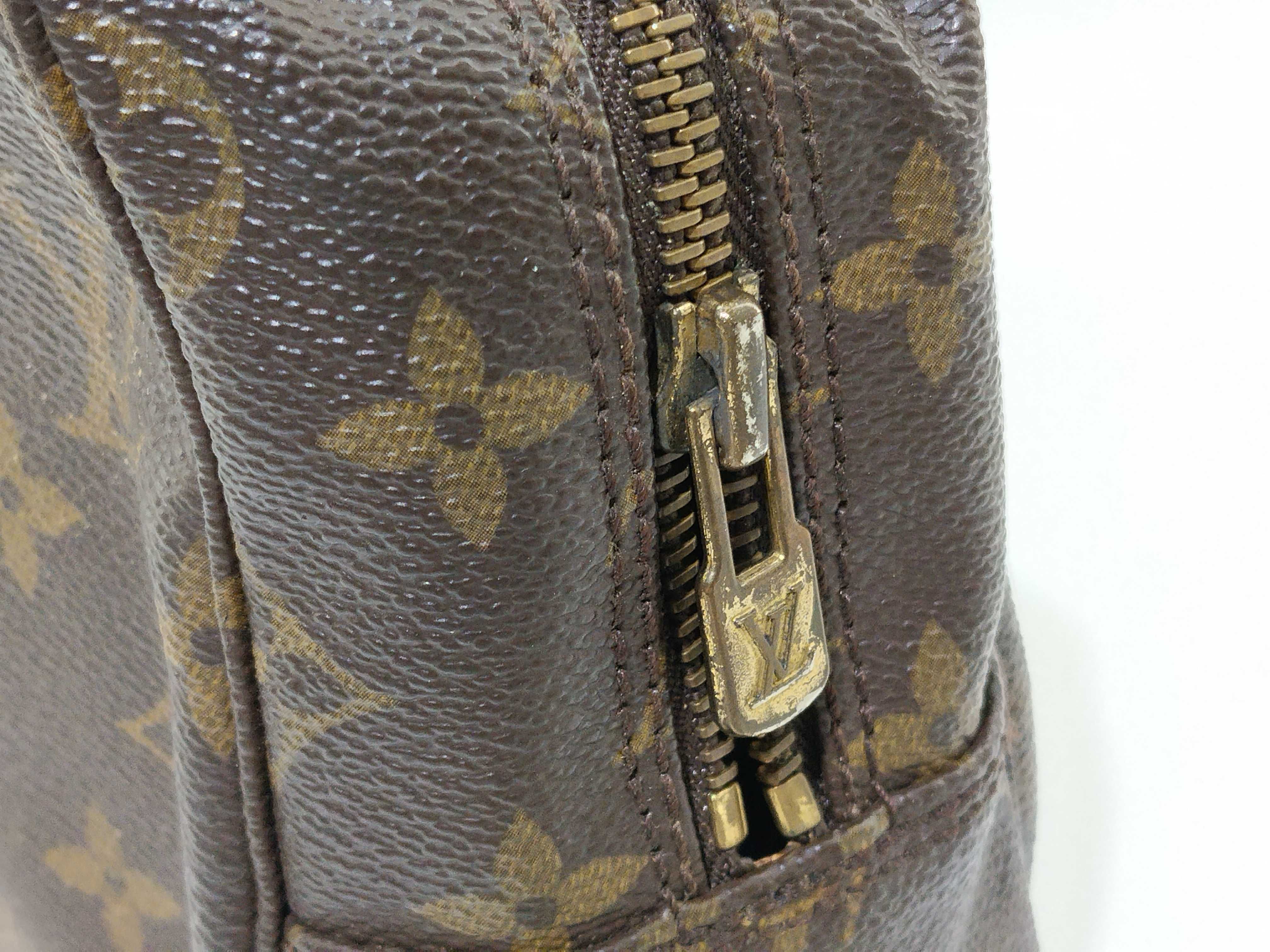 Monogram Louis Vuitton Monogram Trousseau Toilette Pouch — view 8