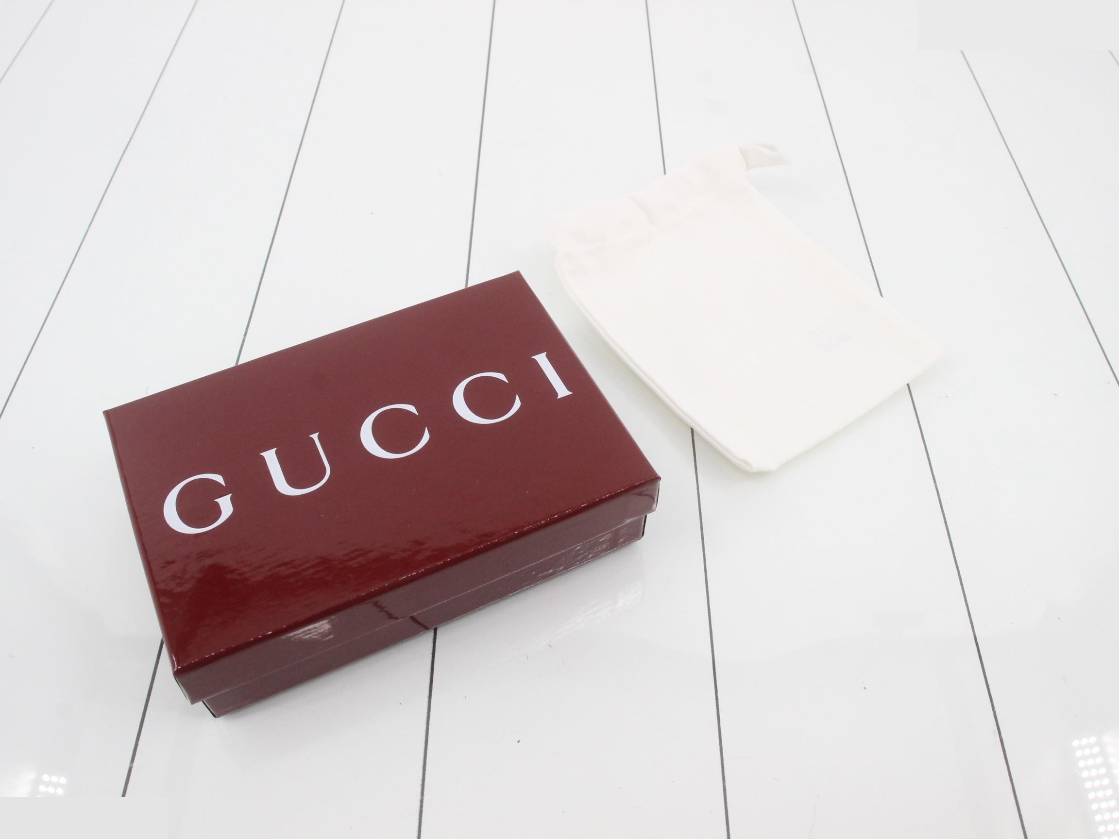 Unused card case with logo — view 5