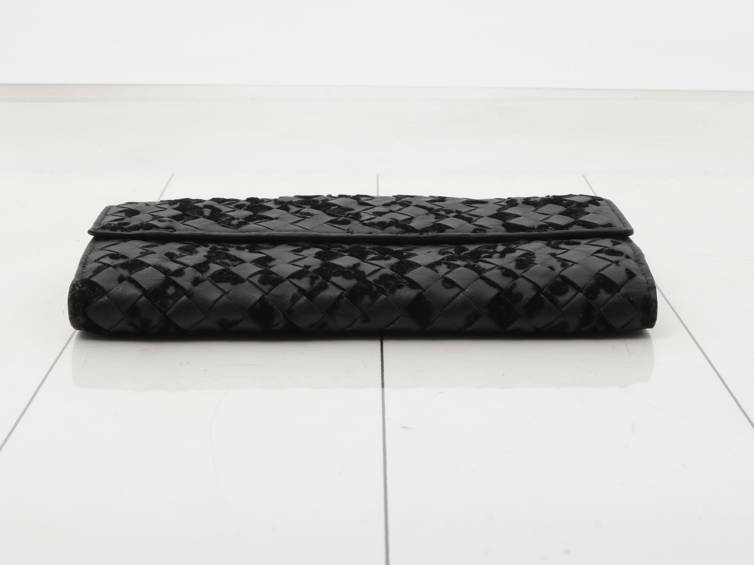 Black wallet — view 3