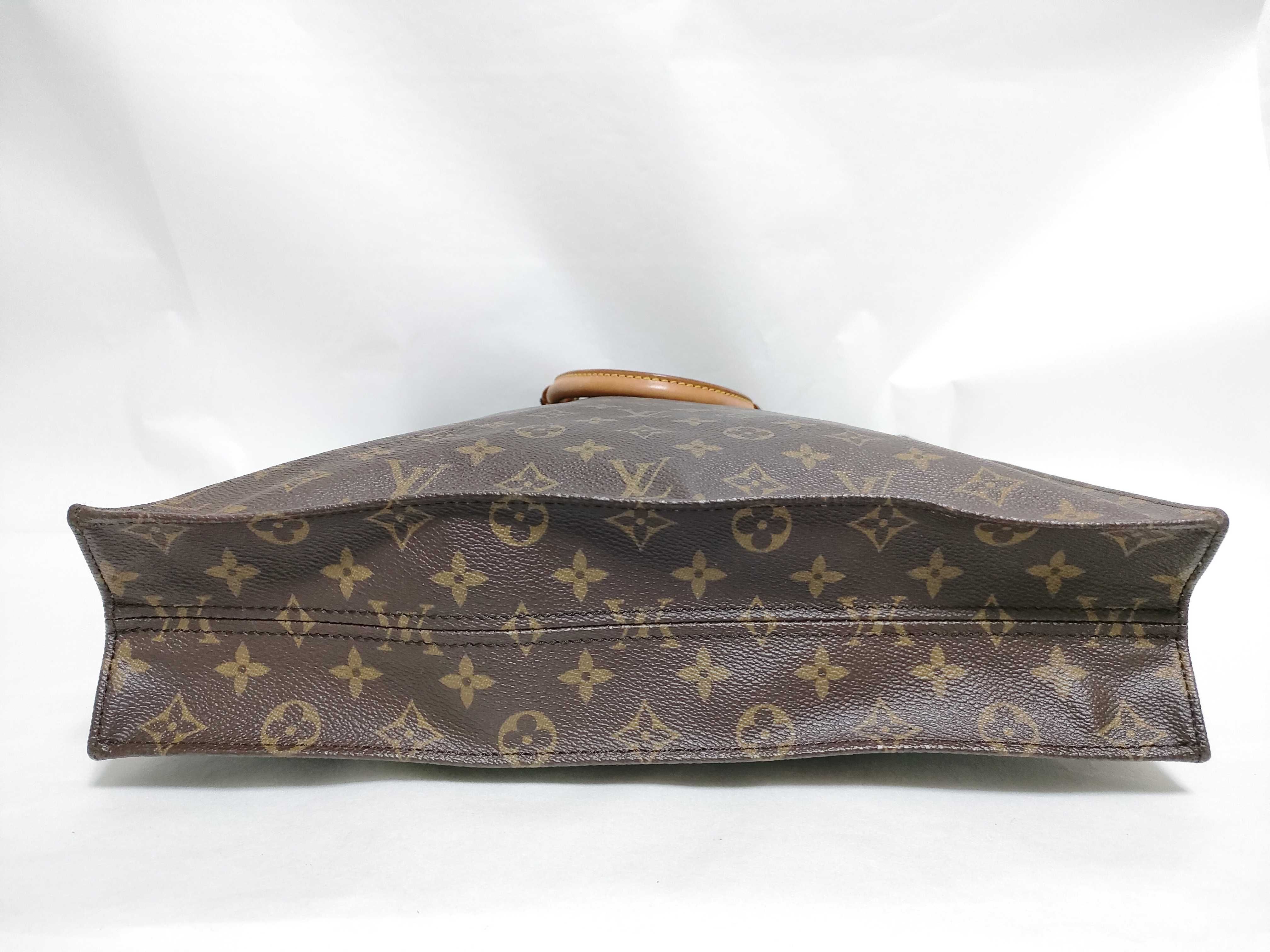Monogram LV Monogram Sac Plat Tote Bag — view 7