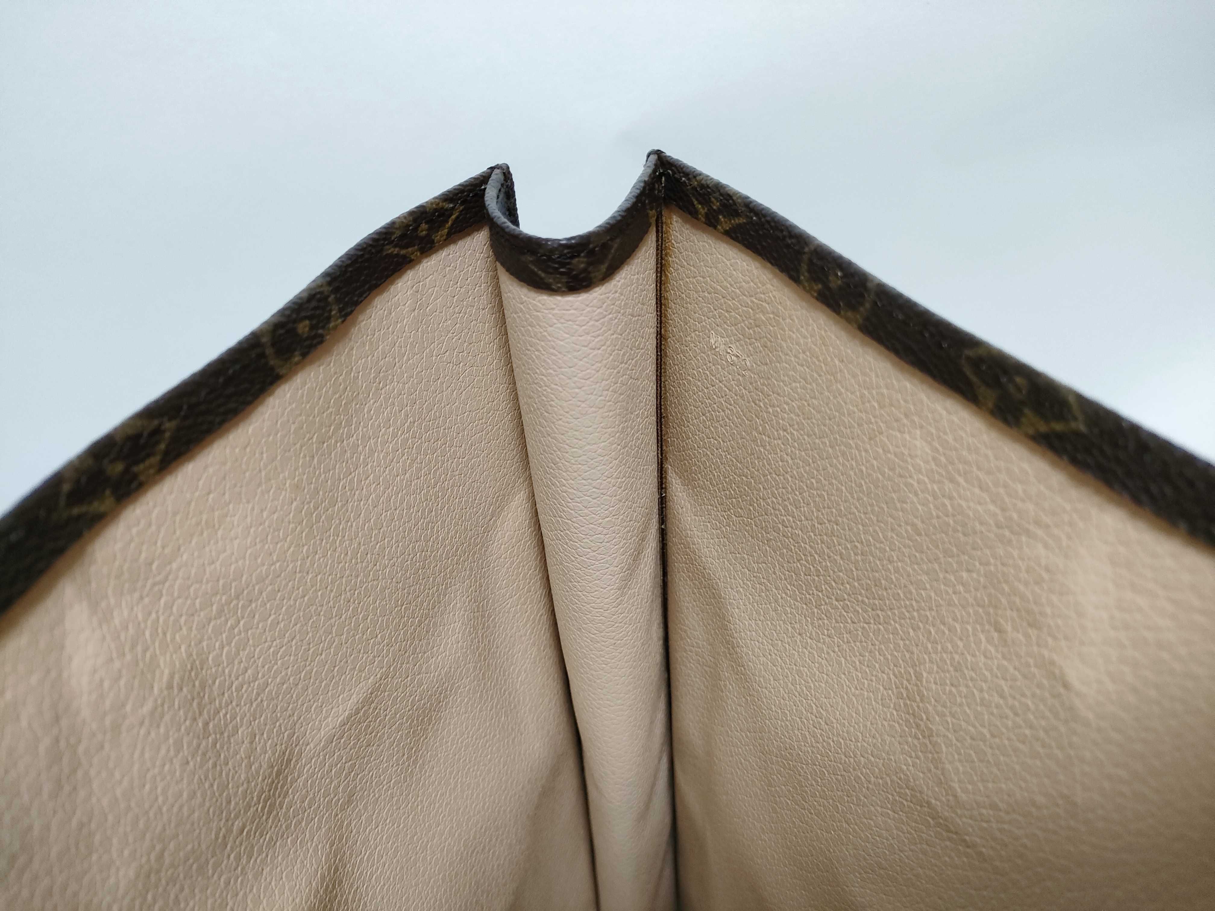 Monogram LV Monogram Sac Plat Tote Bag — view 8